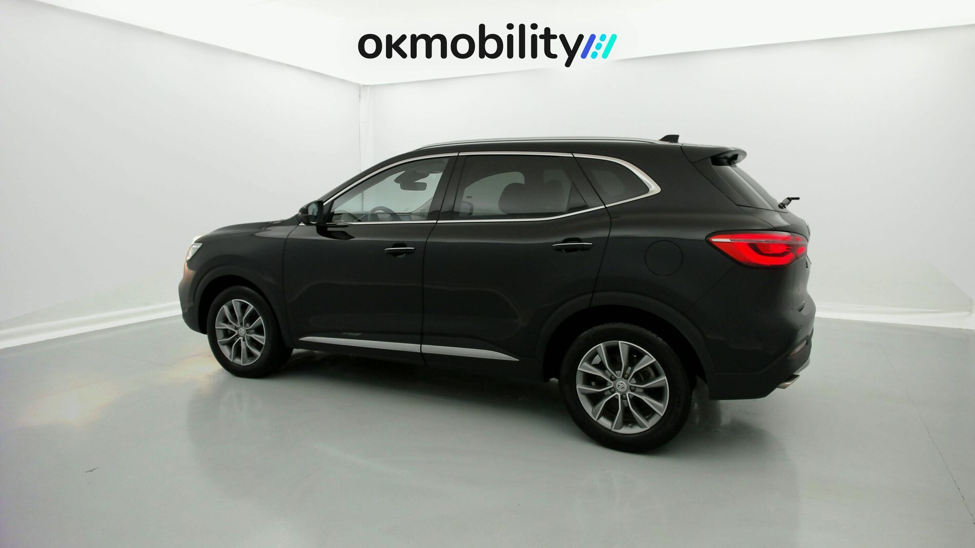 mg hs comfort 1.5 T-GDI 162 AT 2023 pebble black - pbc 8