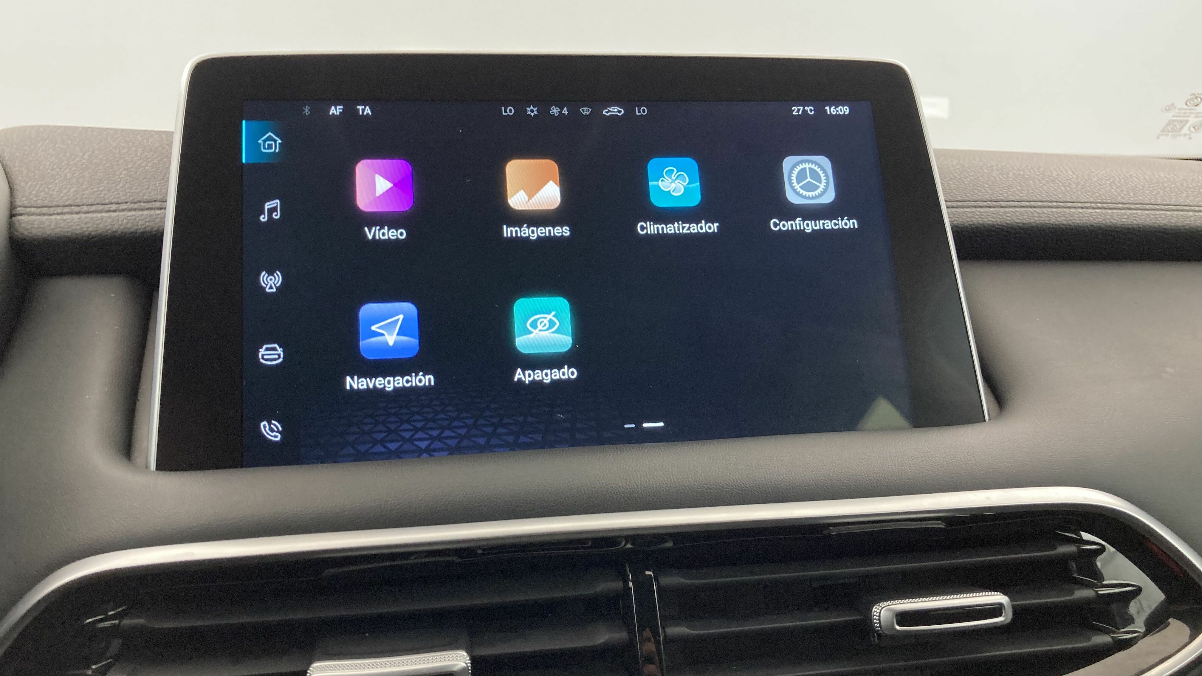 mg hs comfort 1.5 T-GDI 162 AT 2023 pebble black - pbc 31