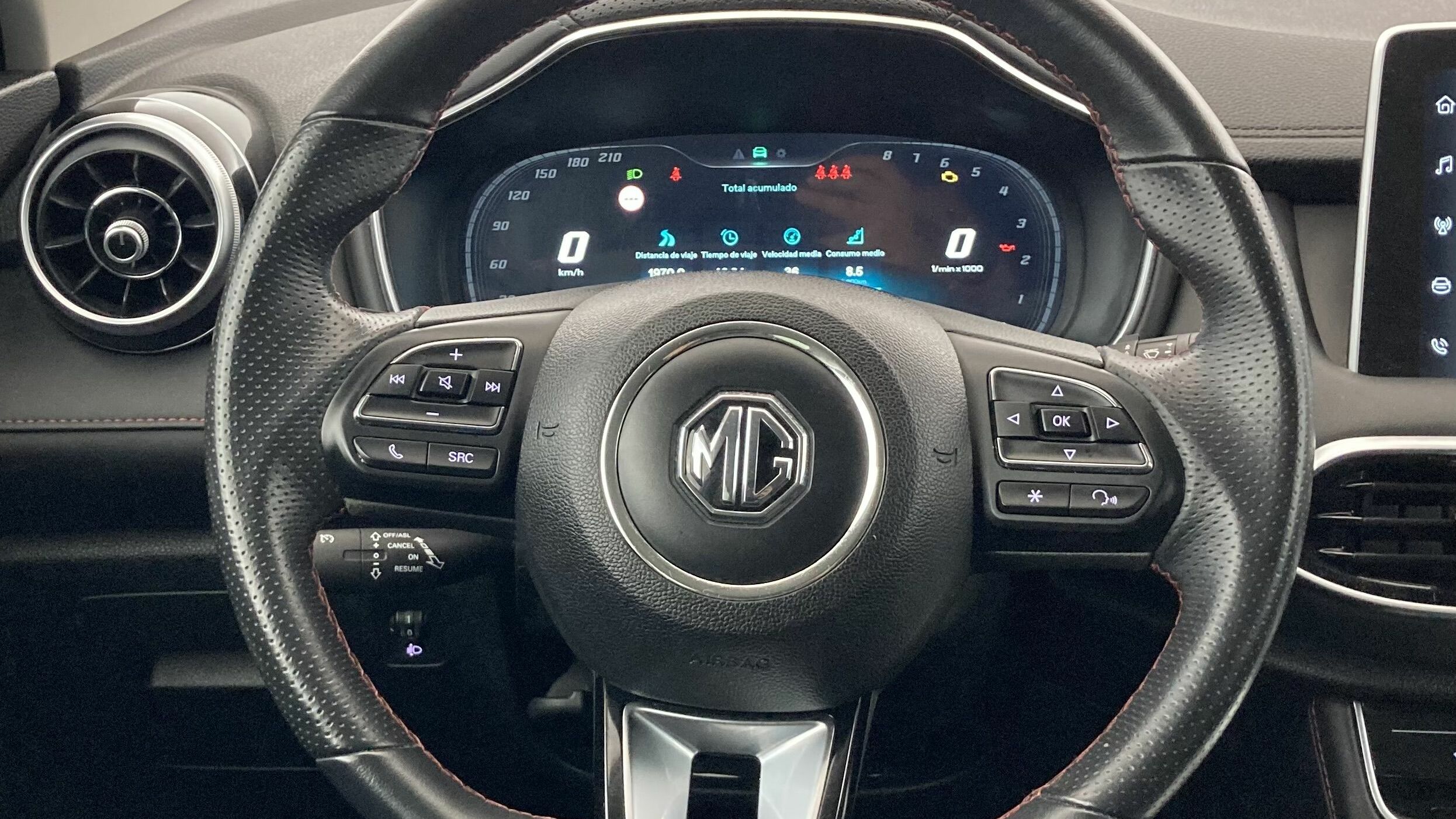 mg hs comfort 1.5 T-GDI 162 2023 dover white - wsb 17