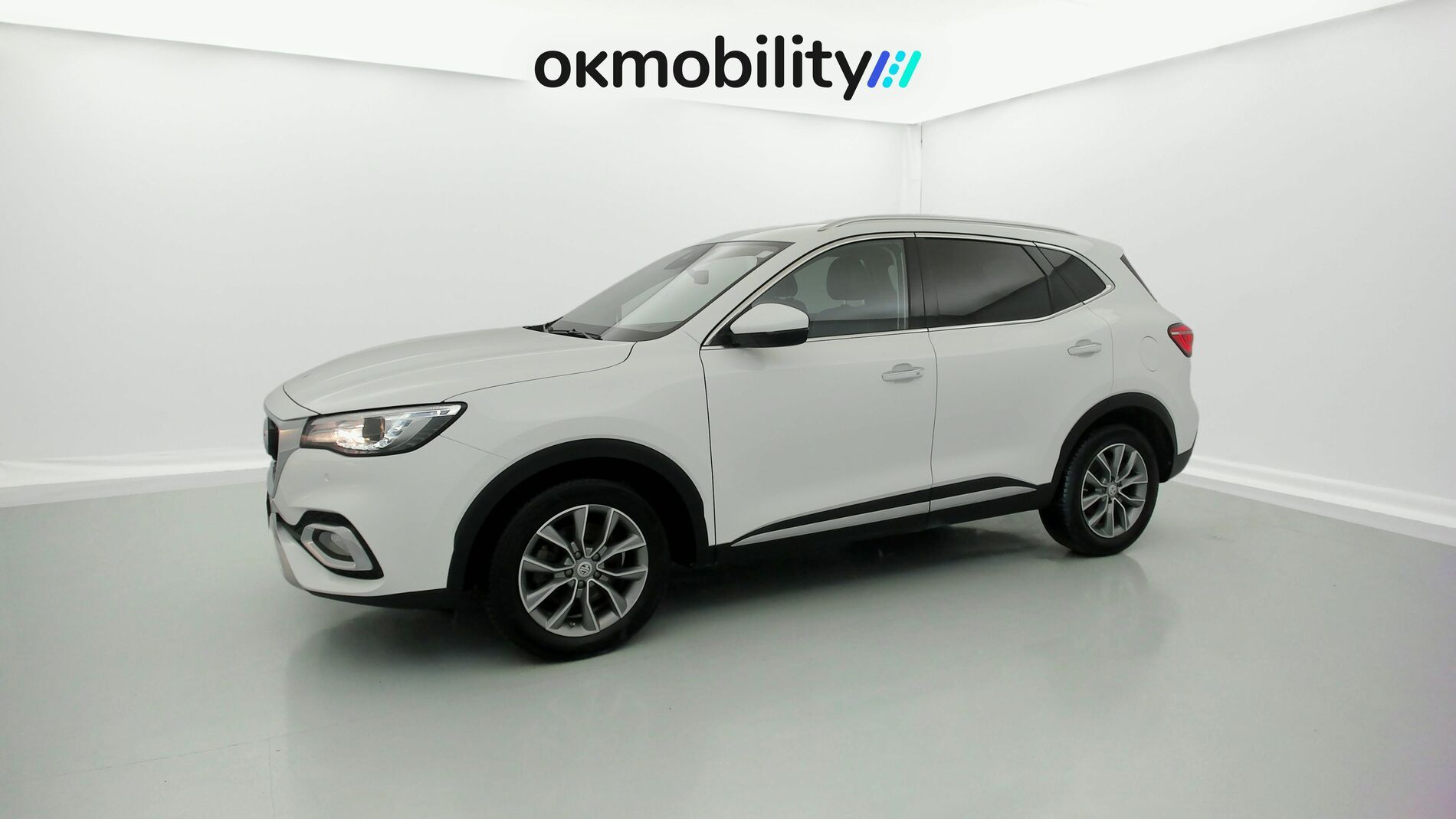 mg hs comfort 1.5 T-GDI 162 2023 dover white - wsb 5