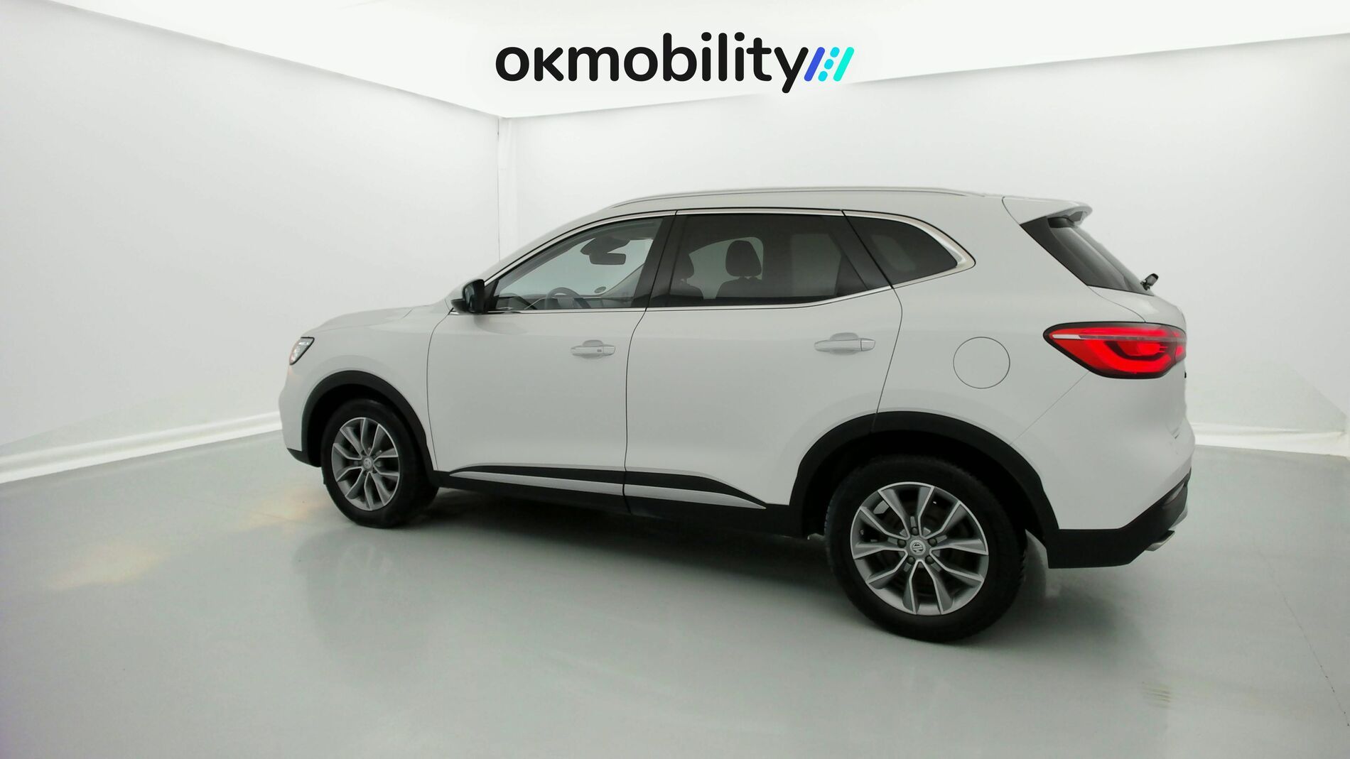 mg hs comfort 1.5 T-GDI 162 2023 dover white - wsb 8