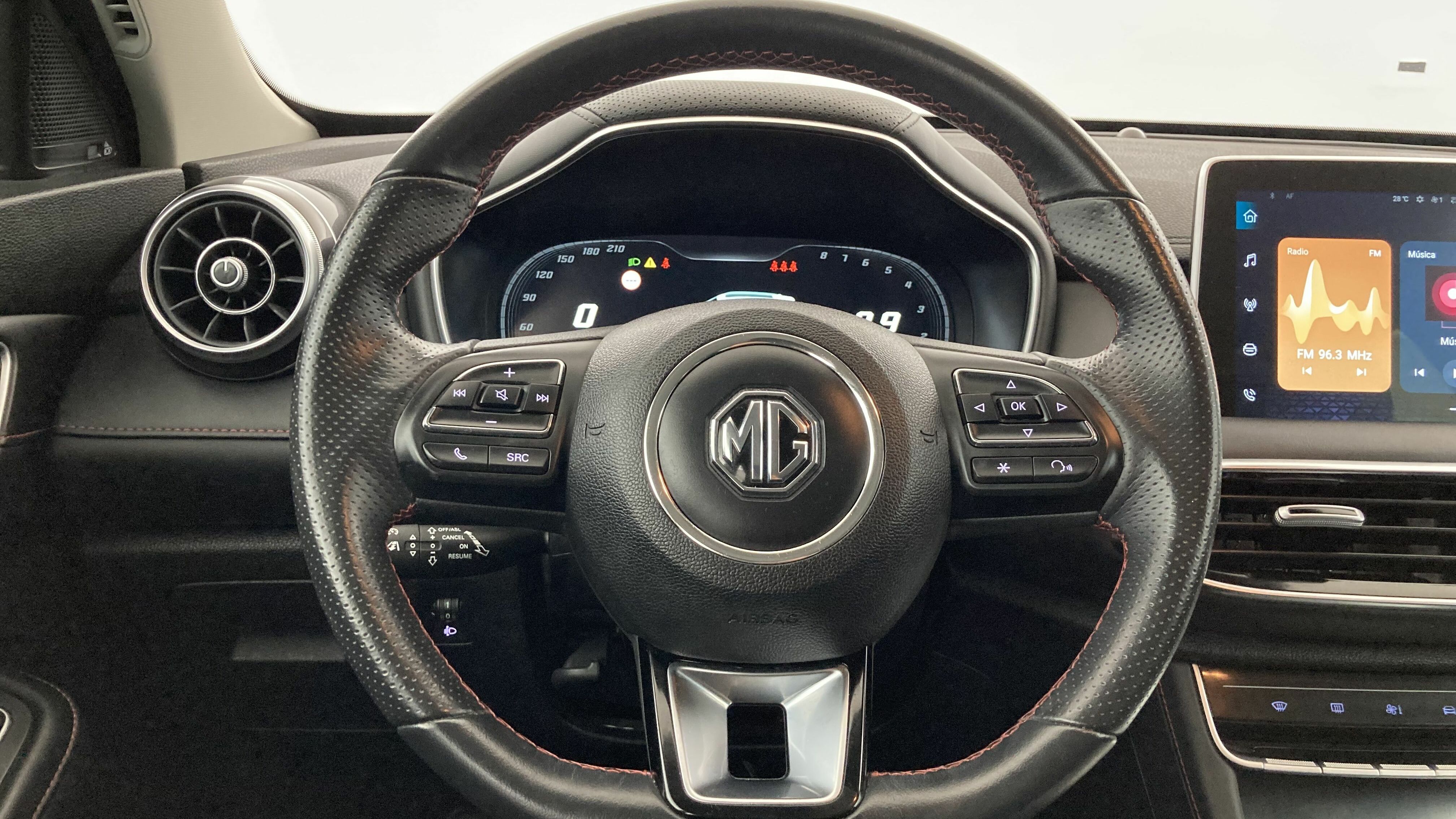 mg hs comfort 1.5 T-GDI 162 AT 2023 pebble black - pbc 17