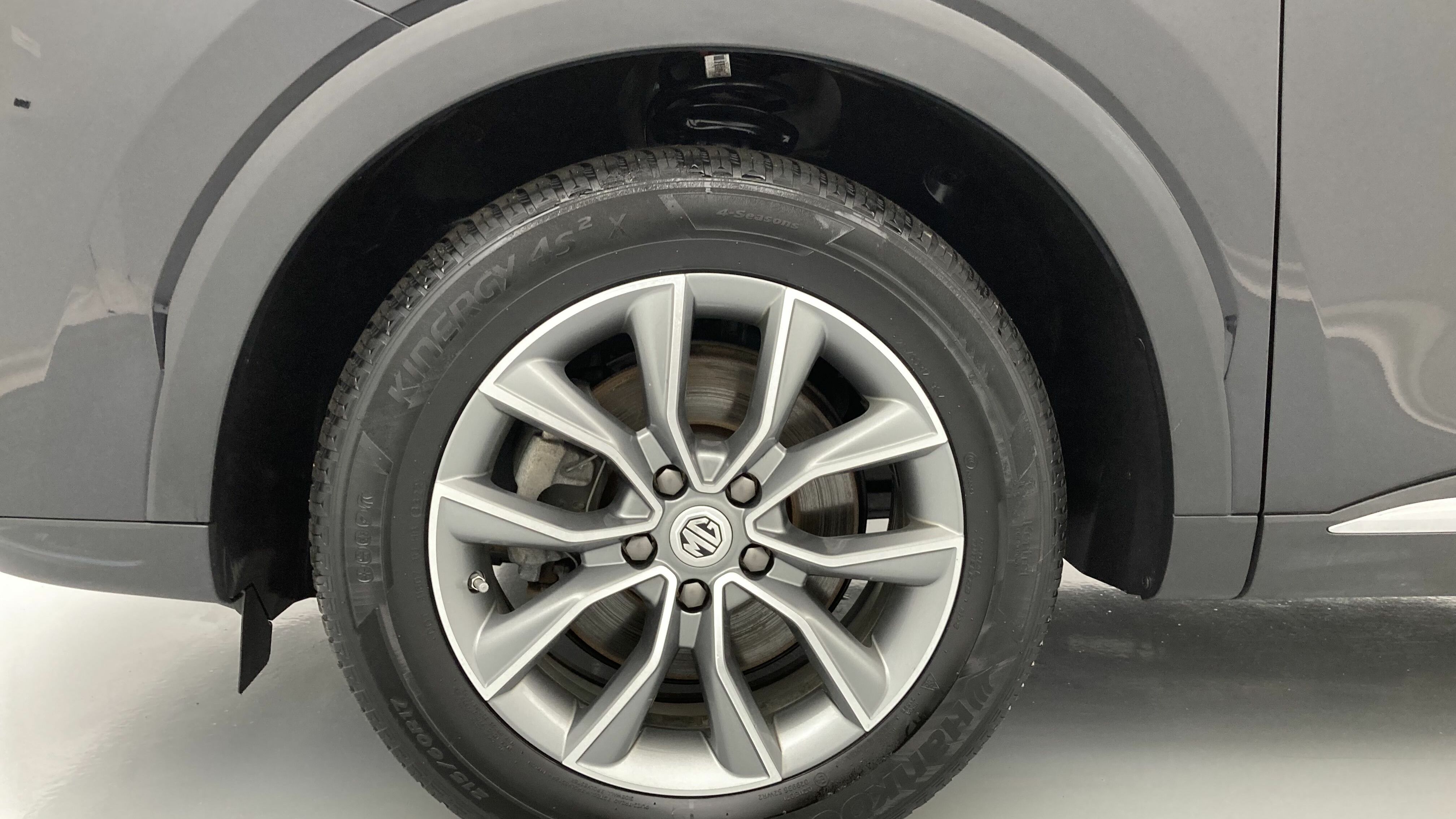 mg hs comfort 1.5 T-GDI 162 AT 2023 pebble black - pbc 27