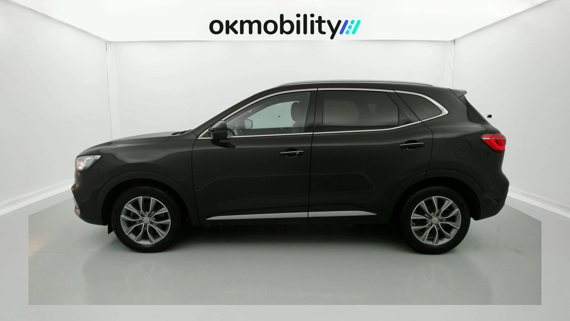 mg hs comfort 1.5 T-GDI 162 AT 2023 pebble black - pbc 7