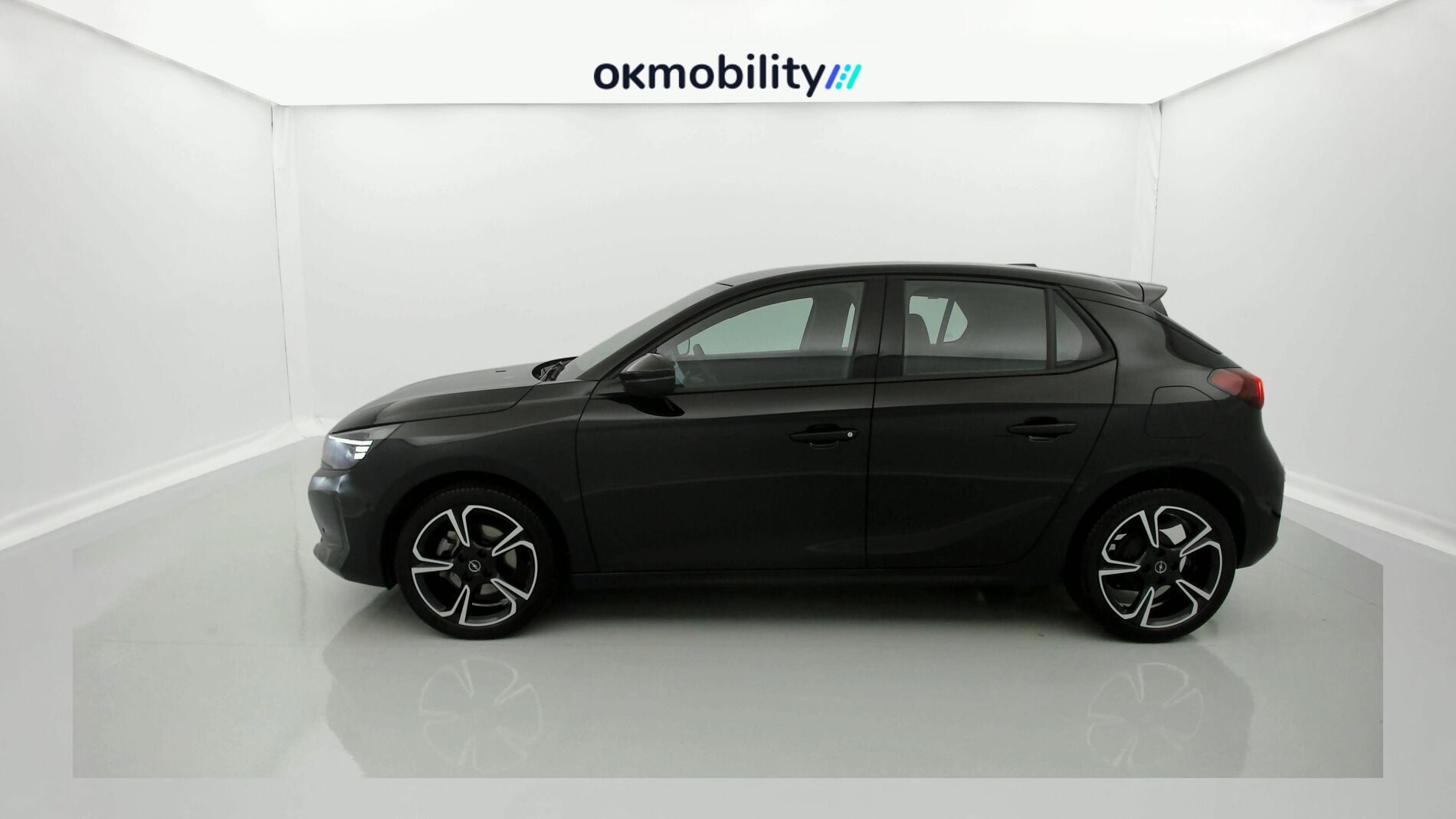 opel corsa gs 1.2T 100 2024 karbon black 3