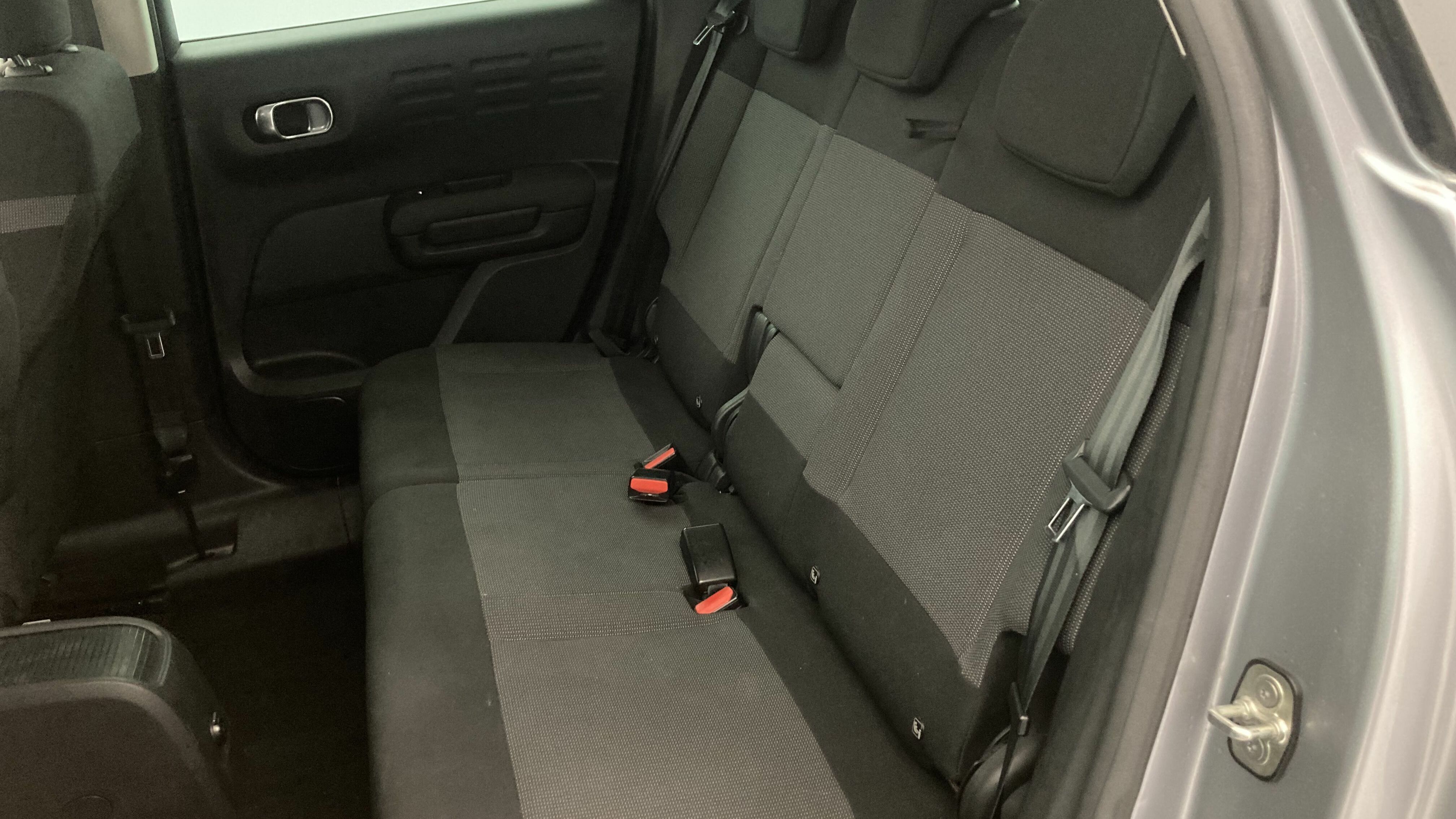 citroen c3 aircross shine pack 1.2 PURETECH 130 EAT 2023 gris acero / negro 20