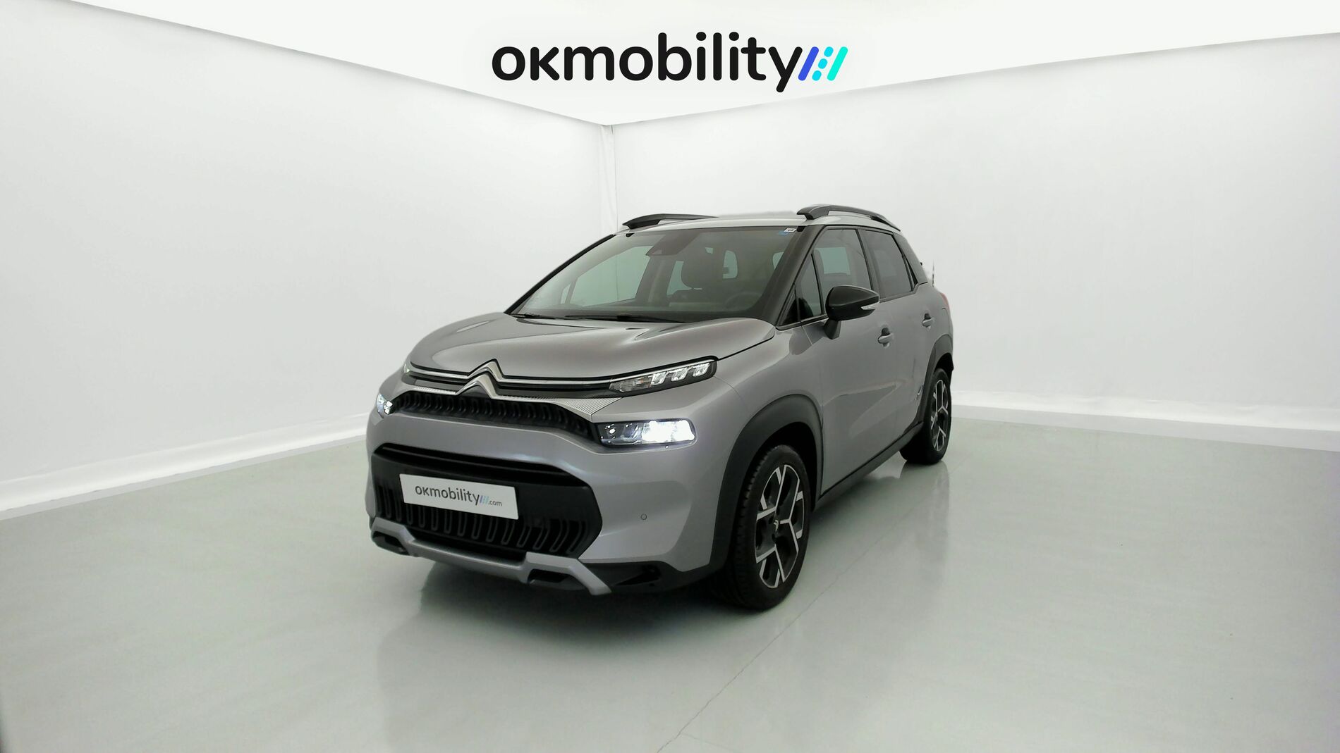 citroen c3 aircross shine pack 1.2 PURETECH 130 EAT 2023 gris acero / negro 1