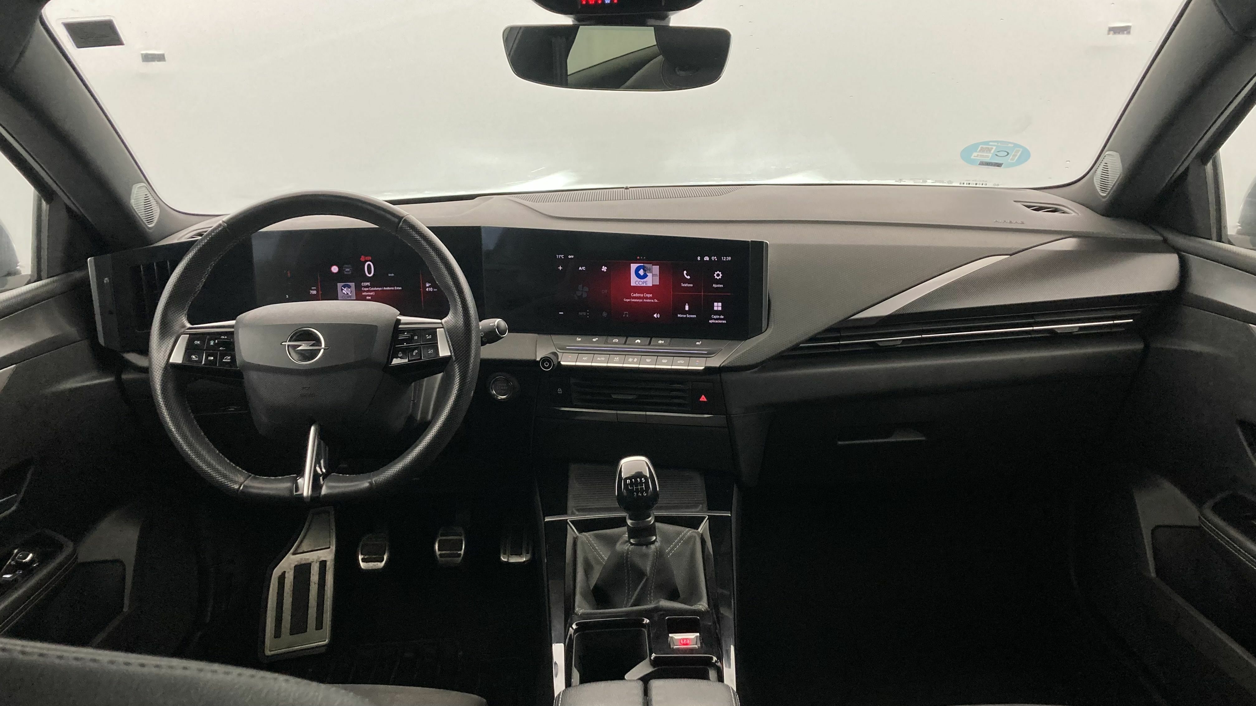 opel astra gs 1.2T 130 2023 artkis white 15