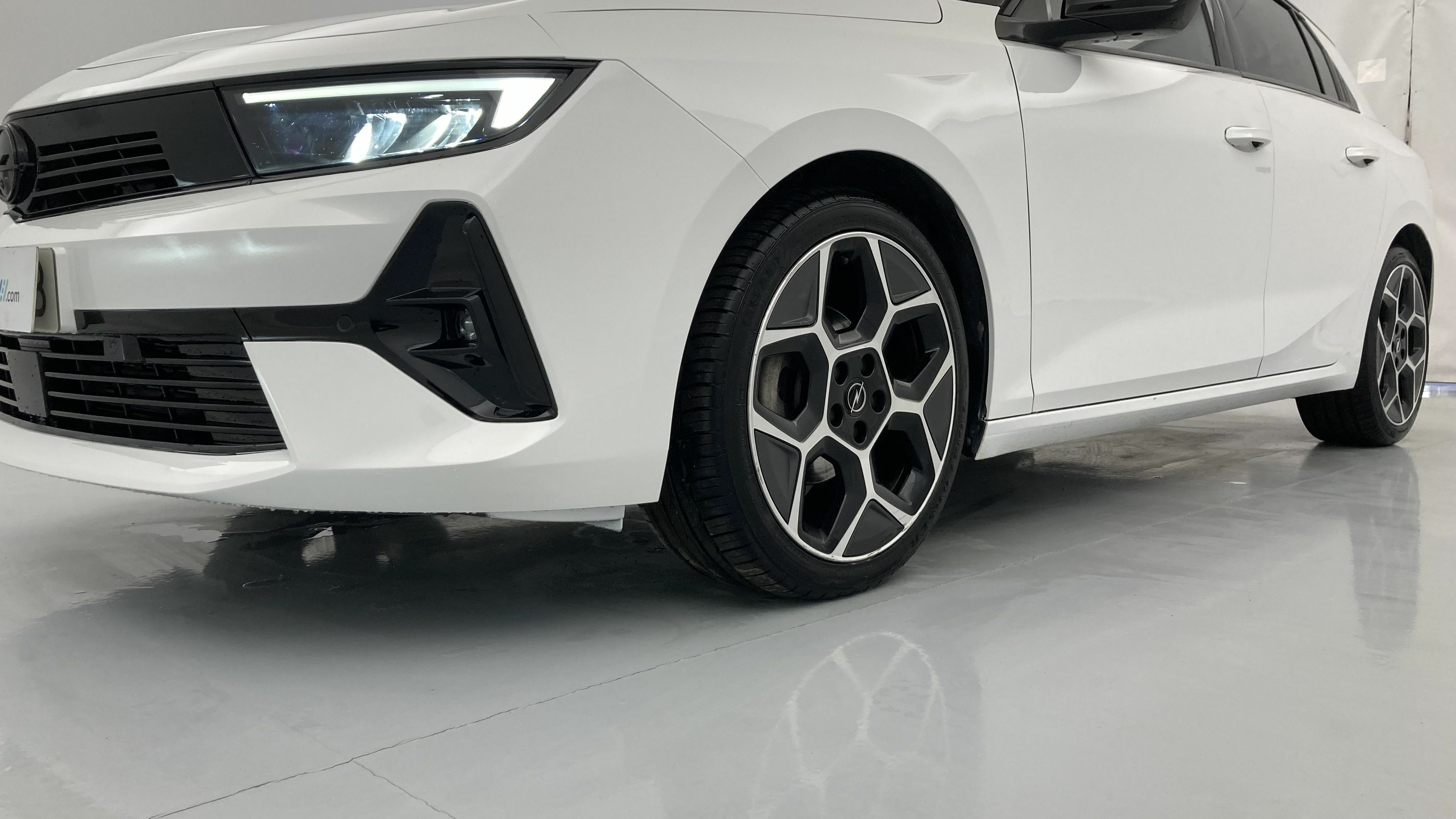 opel astra gs 1.2T 130 2023 artkis white 25