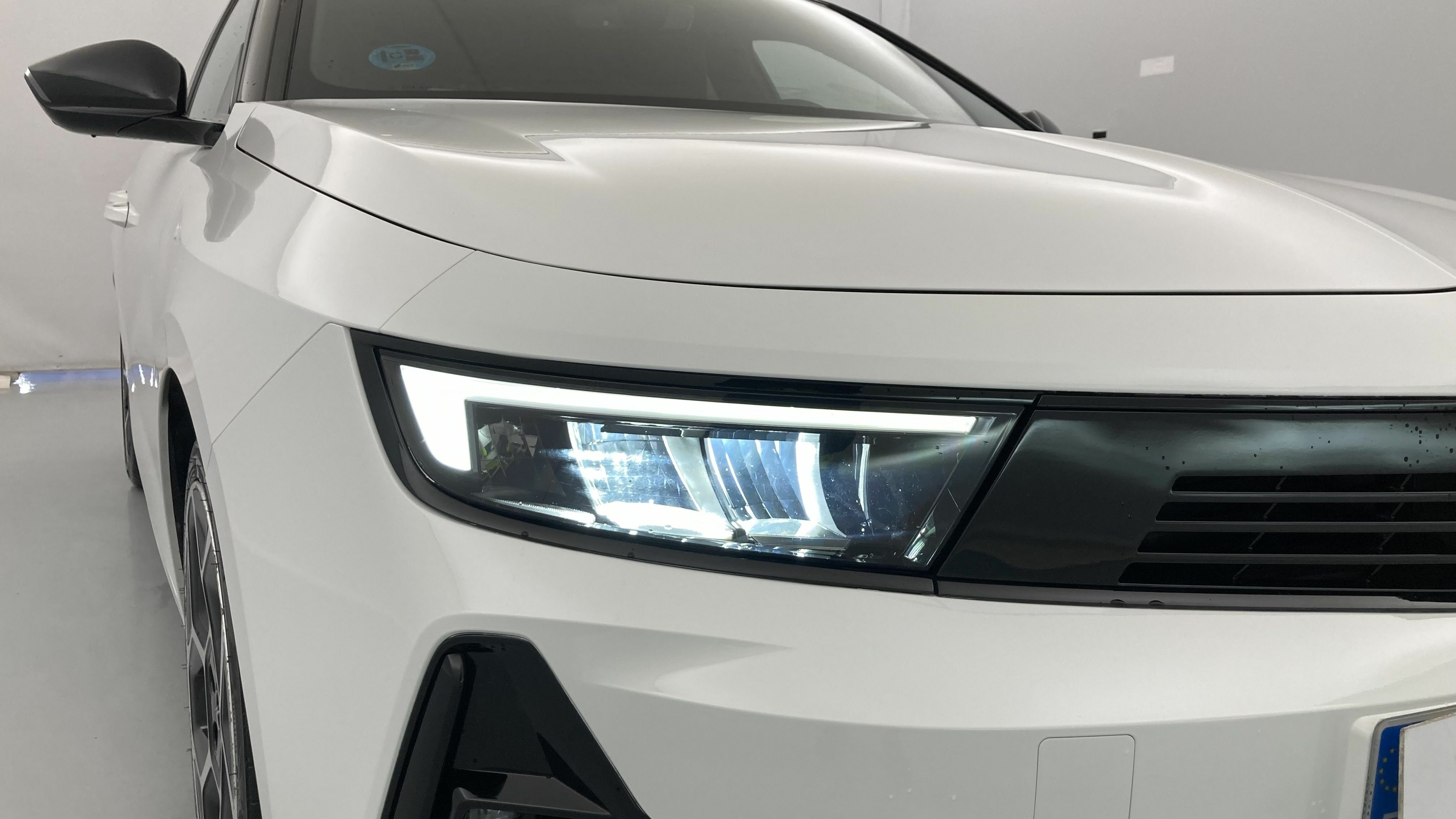 opel astra gs 1.2T 130 2023 artkis white 28