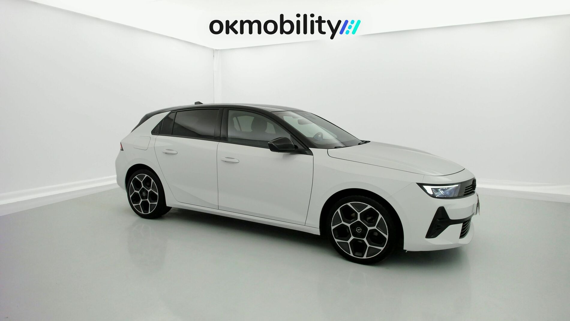 opel astra gs 1.2T 130 2023 artkis white 2