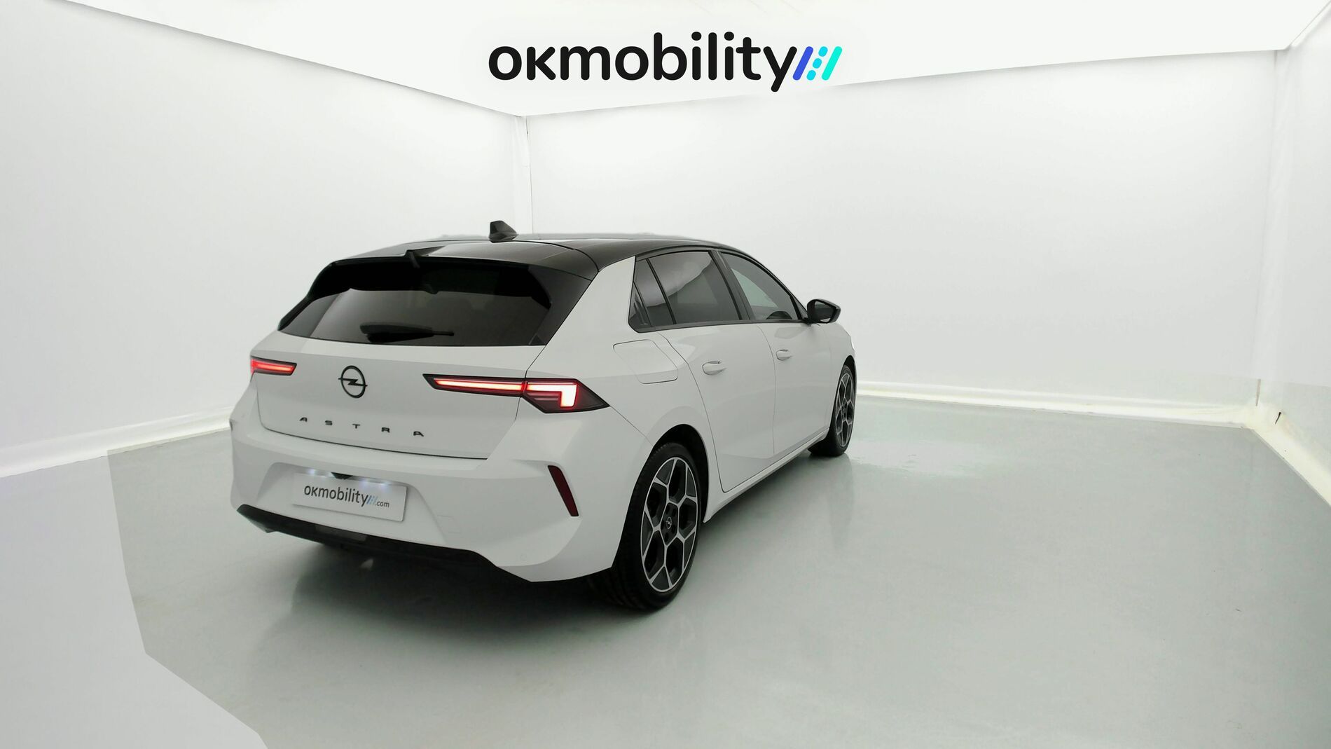 opel astra gs 1.2T 130 2023 artkis white 10