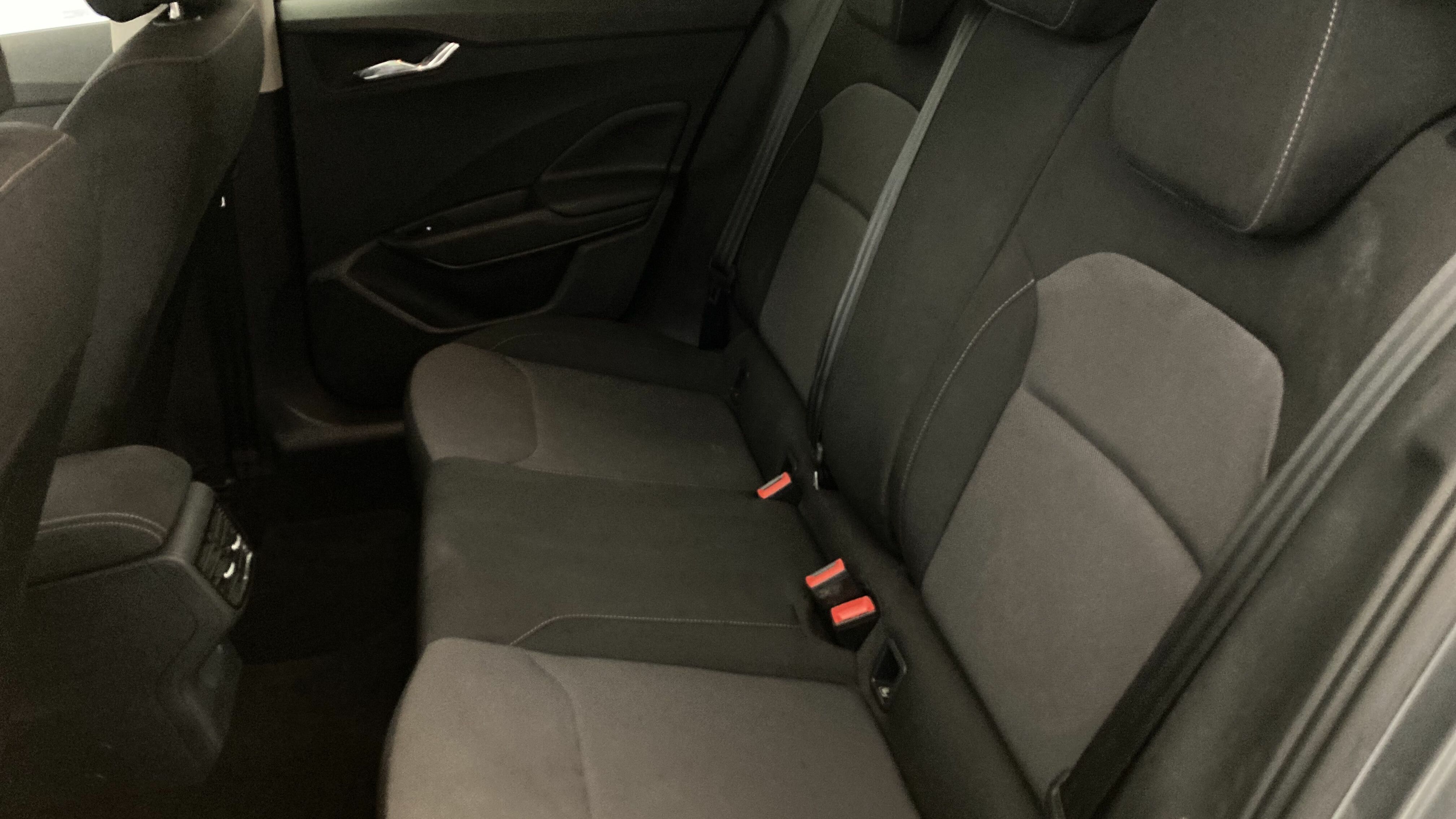 skoda fabia selection 1.0 MPI 80 2024 gris graphite 20