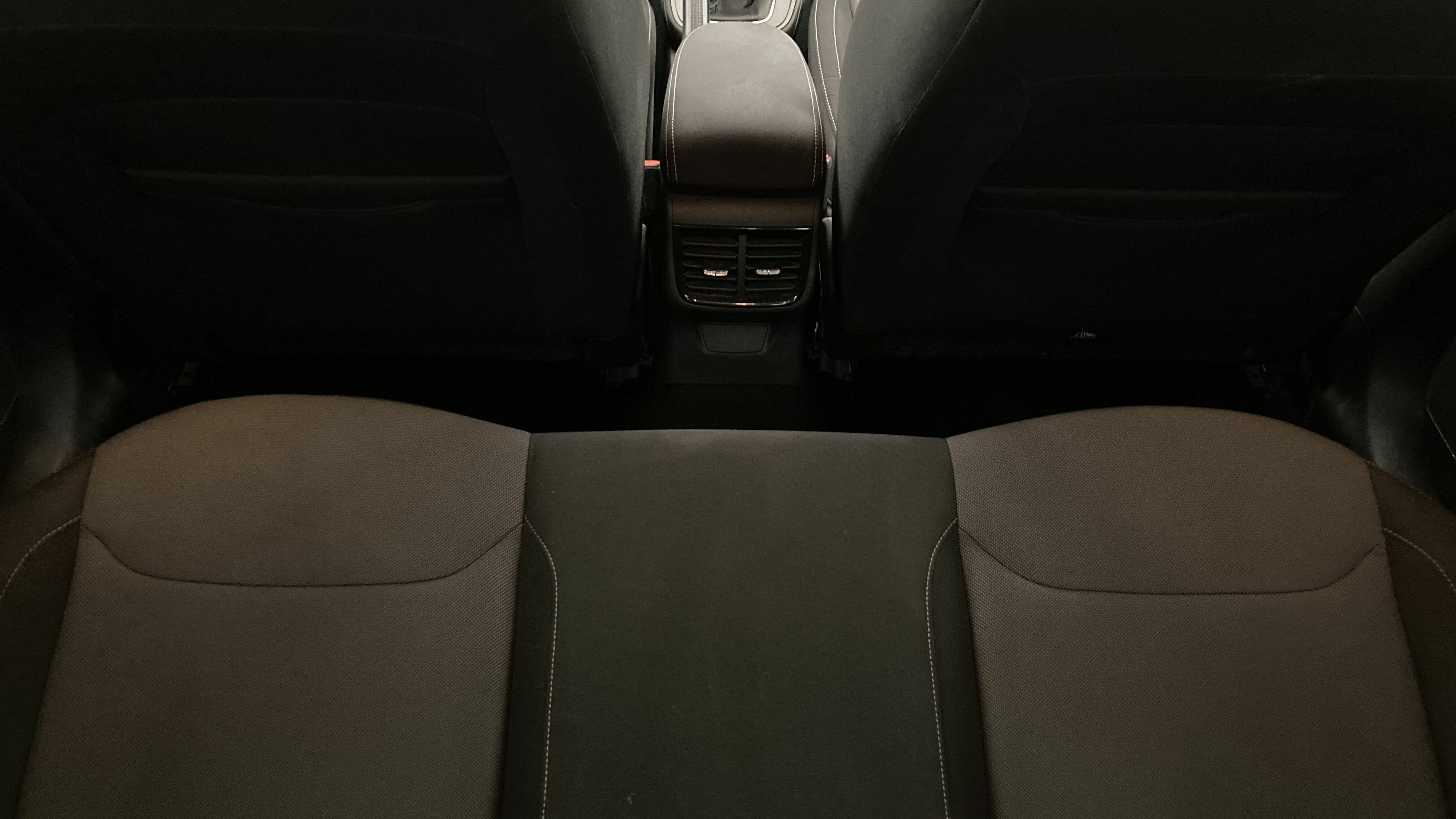 skoda fabia selection 1.0 MPI 80 2024 gris graphite 21