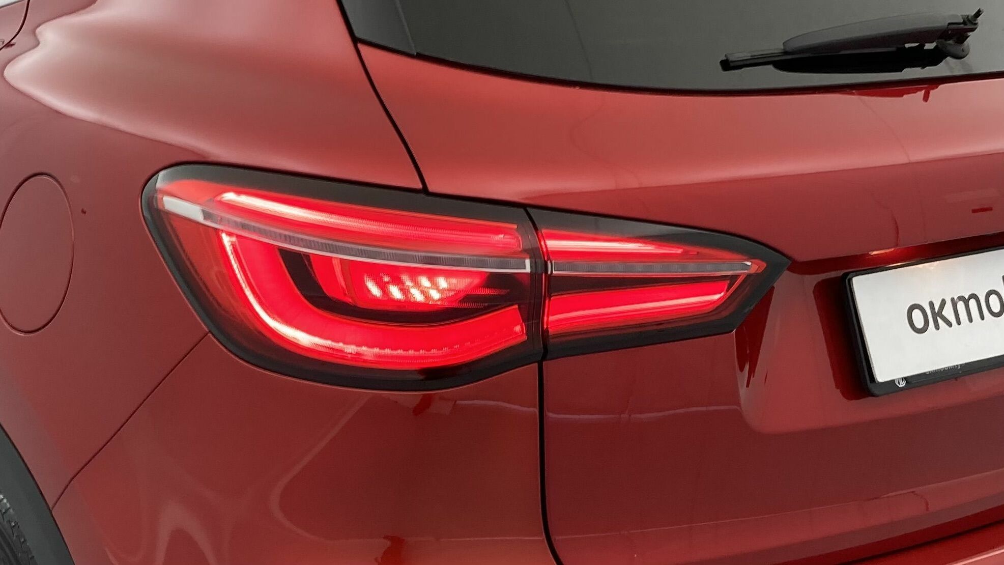 mg hs comfort 1.5 T-GDI 162 2023 diamond red - rsj 29
