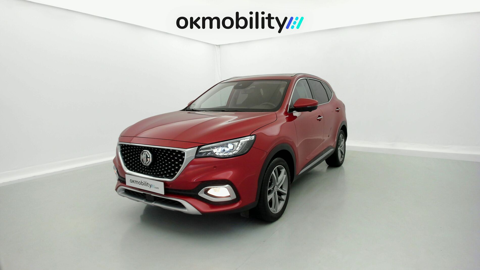 mg hs comfort 1.5 T-GDI 162 2023 diamond red - rsj 1