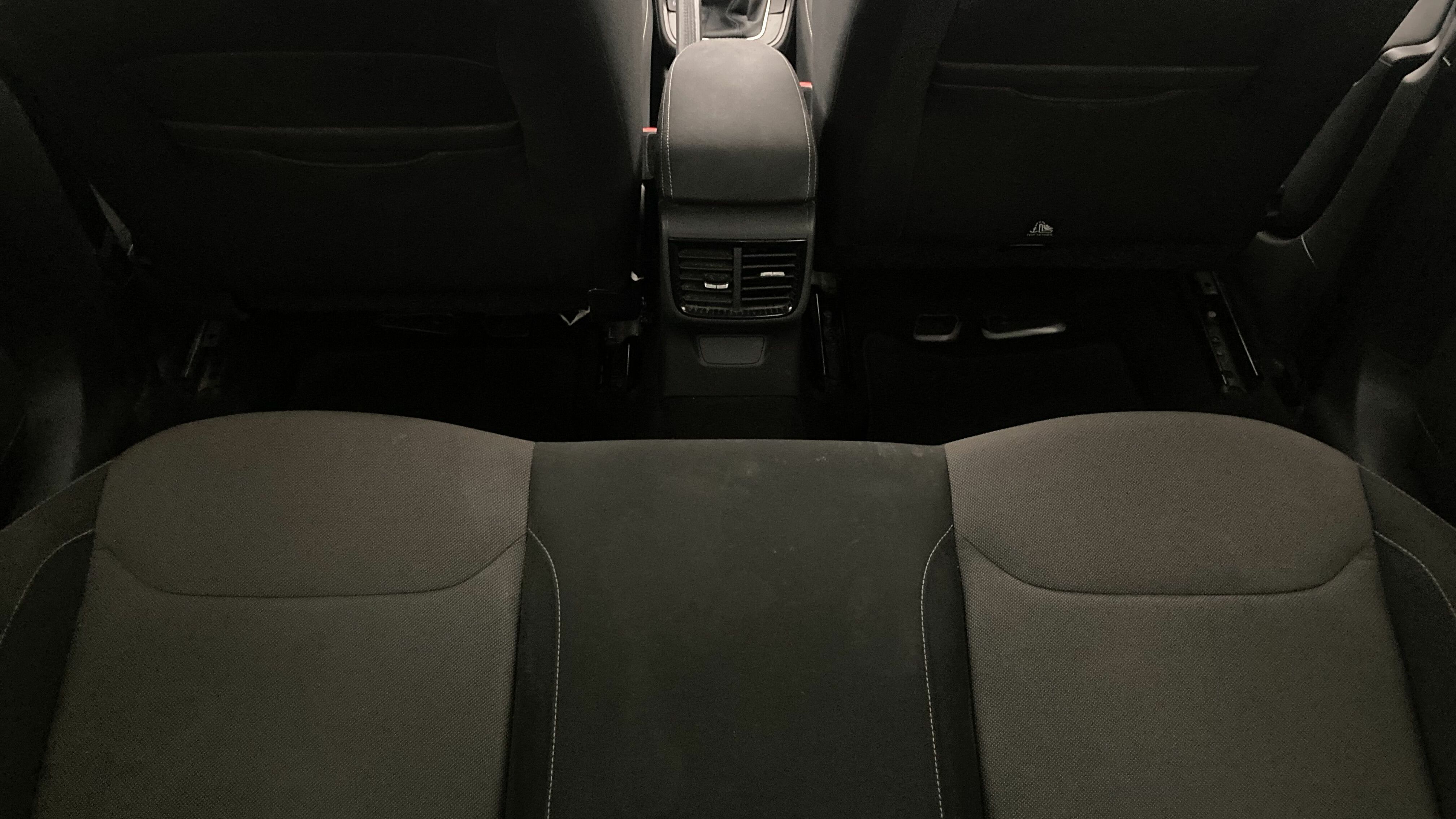 skoda fabia selection 1.0 MPI 80 2024 blanco glaciar 21