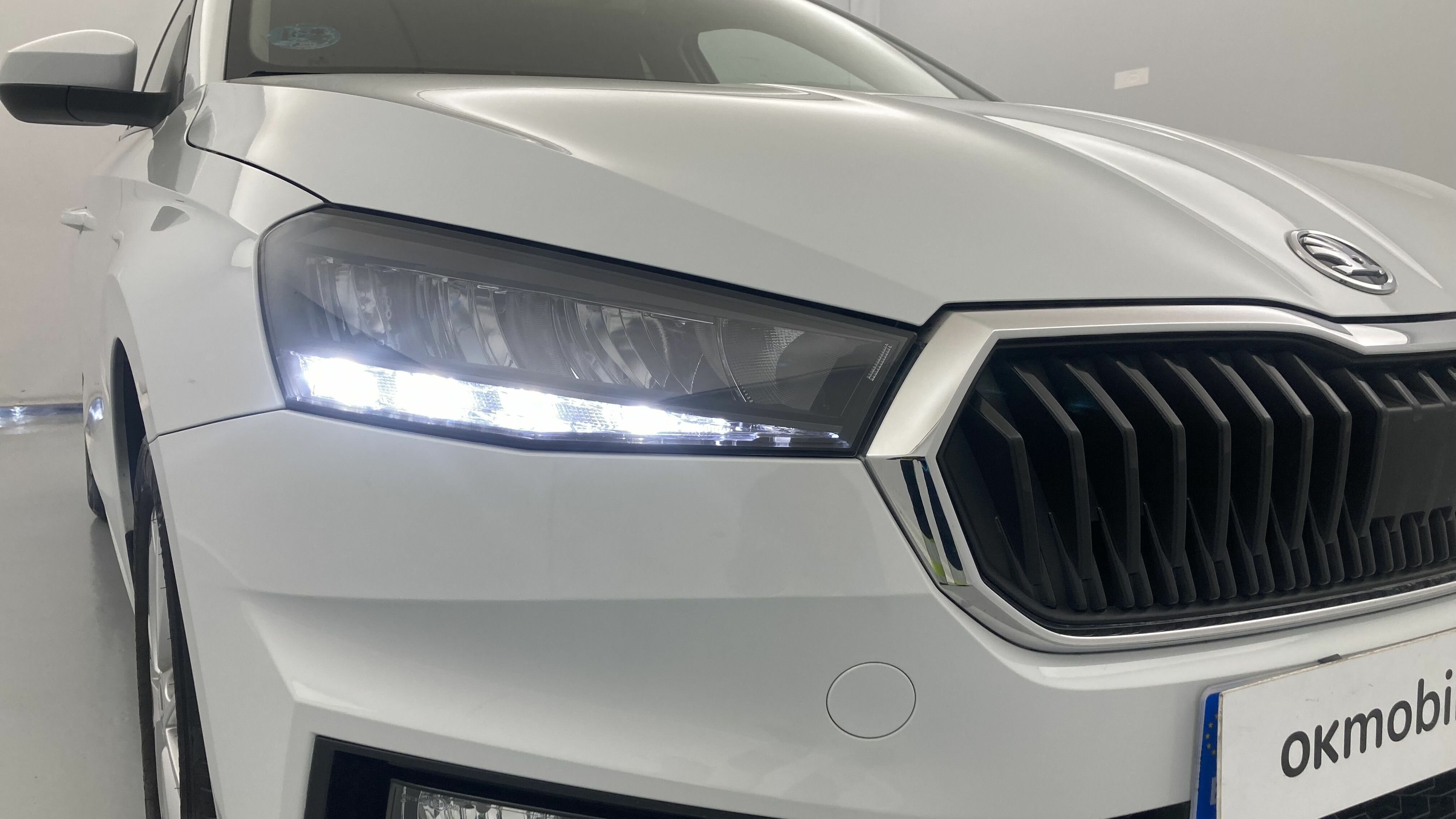 skoda fabia selection 1.0 MPI 80 2024 blanco glaciar 28