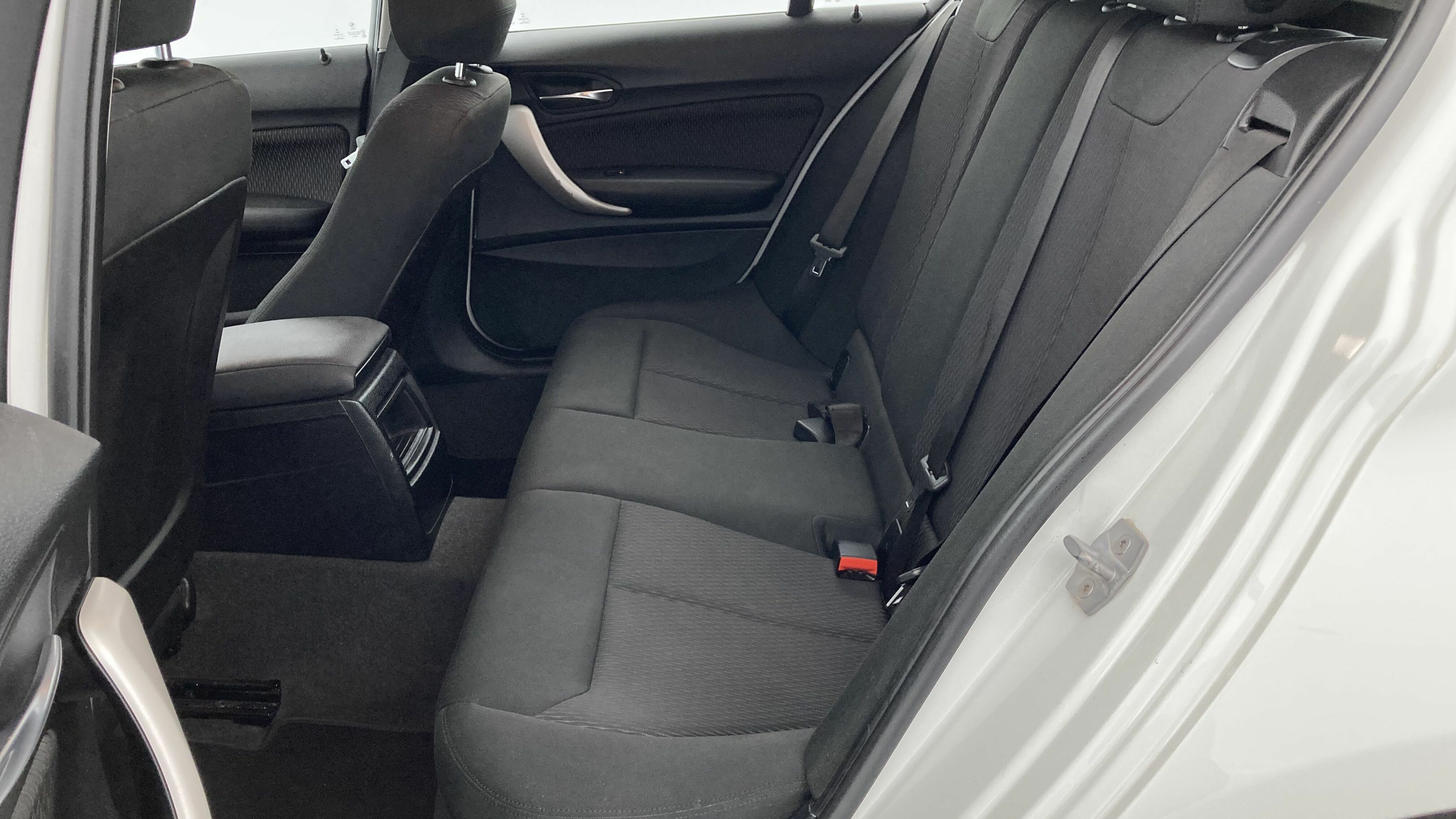 bmw serie 1 nv 116I 109 2018 alpinweiss 22