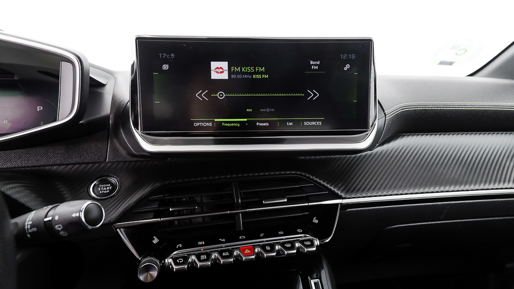 peugeot 208 gt 1.2 PURETECH 100 EAT 2023 azul vertigo 16