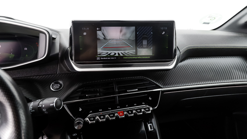 peugeot 208 gt 1.2 PURETECH 100 EAT 2023 azul vertigo 17