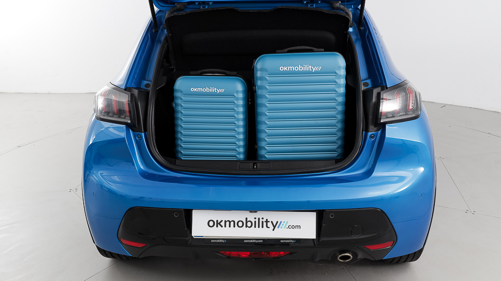 peugeot 208 gt 1.2 PURETECH 100 EAT 2023 azul vertigo 31