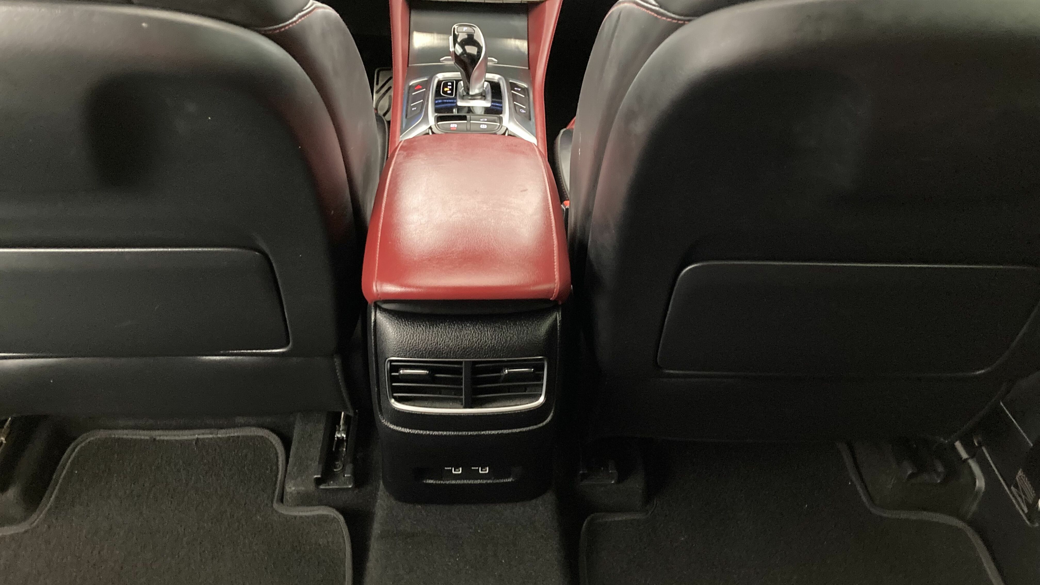 mg ehs phev exclusive 1.5 T-GDI 258 PHEV 2022 pebble black 23