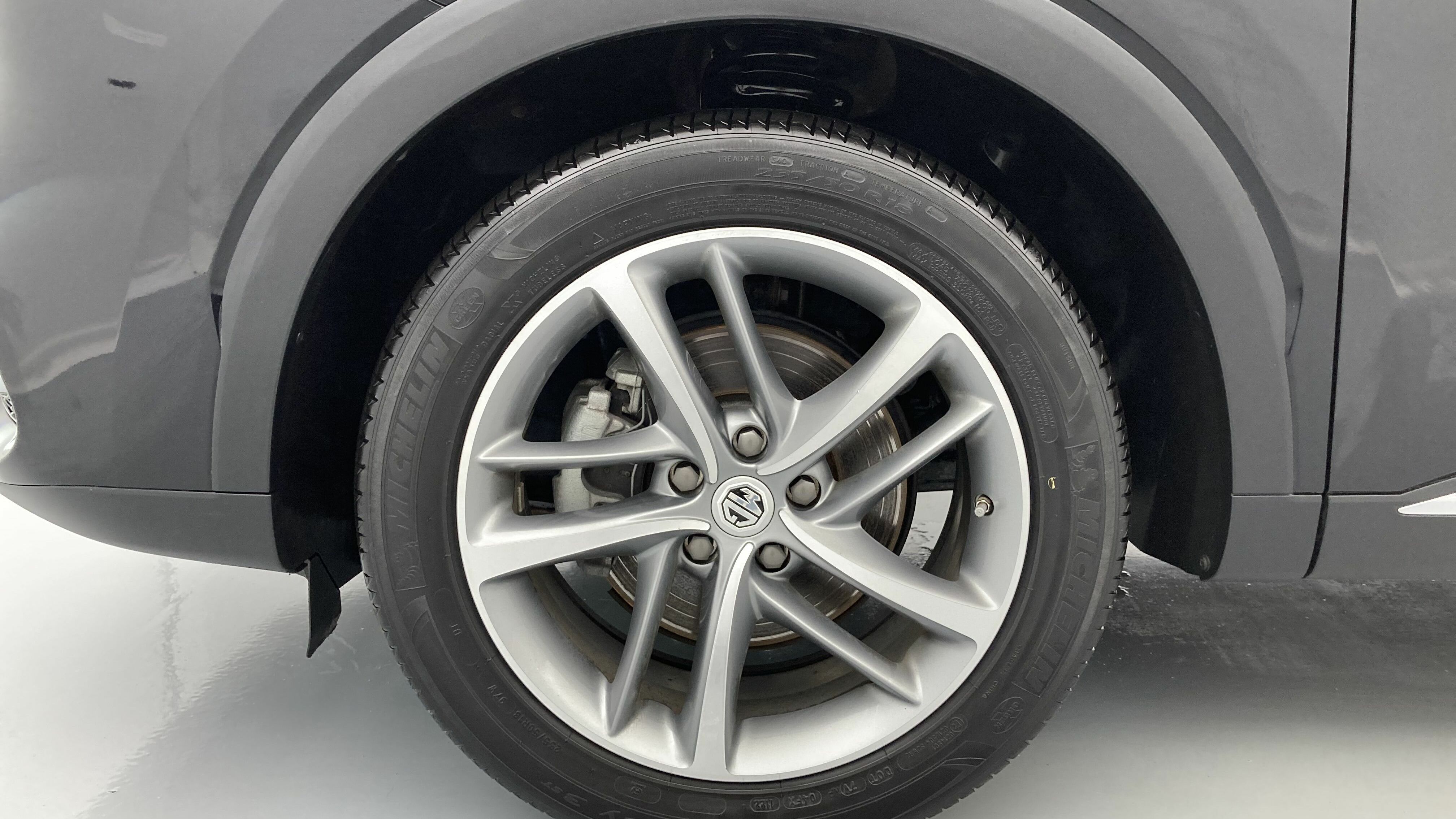 mg ehs phev exclusive 1.5 T-GDI 258 PHEV 2022 pebble black 28