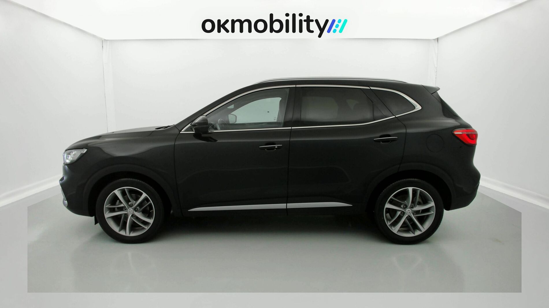 mg ehs phev exclusive 1.5 T-GDI 258 PHEV 2022 pebble black 8