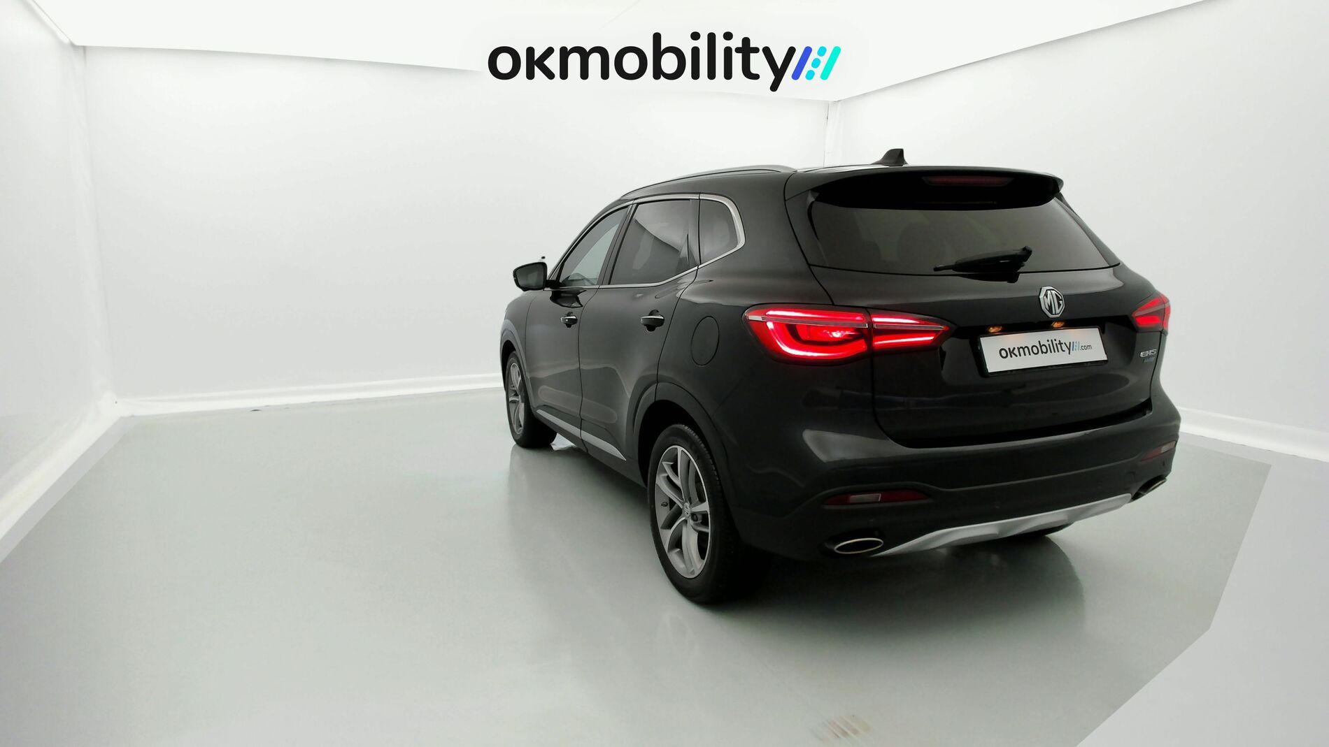 mg ehs phev exclusive 1.5 T-GDI 258 PHEV 2022 pebble black 10