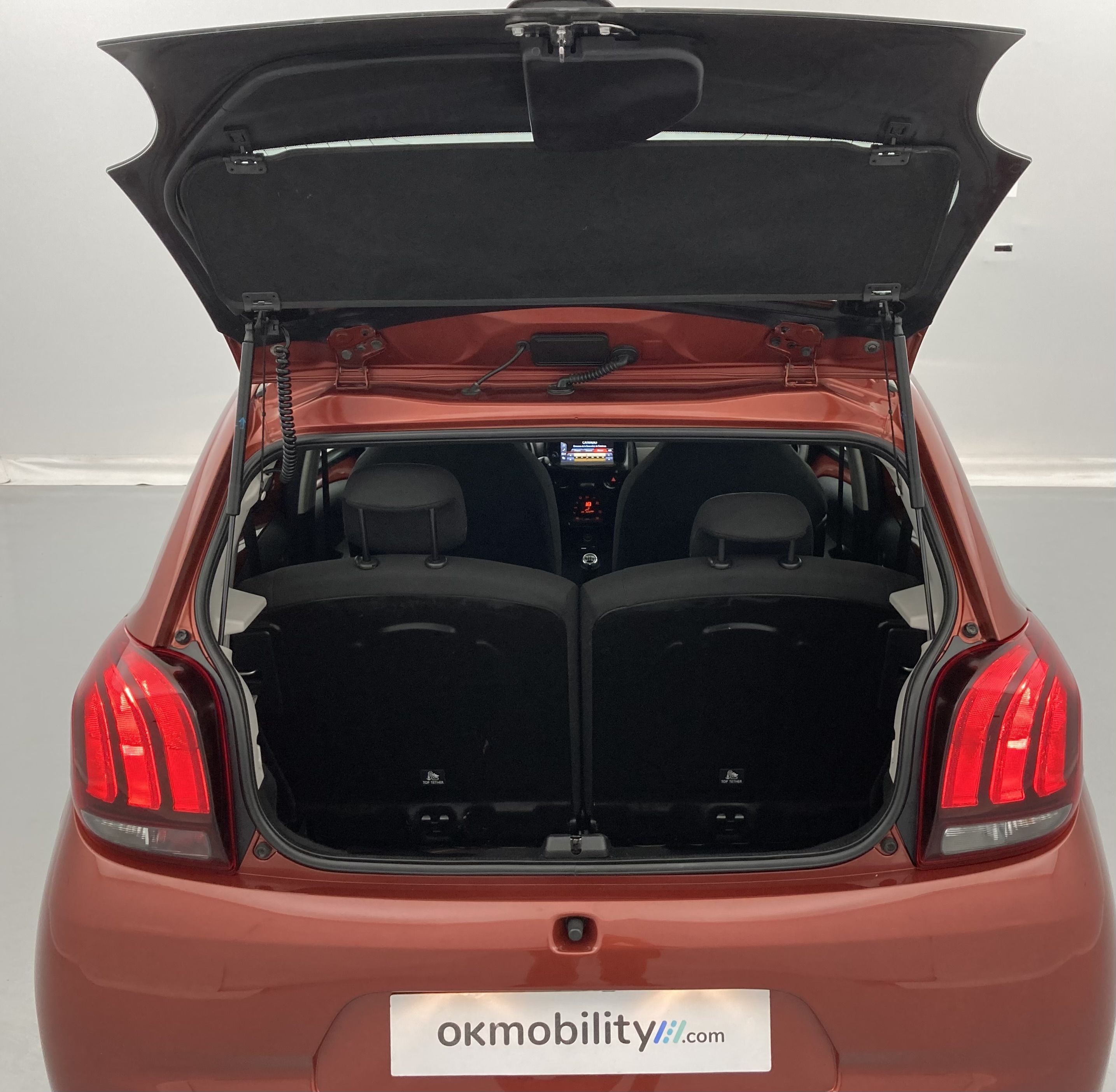 peugeot 108 allure 1.0 VTI 72 2022 red 22