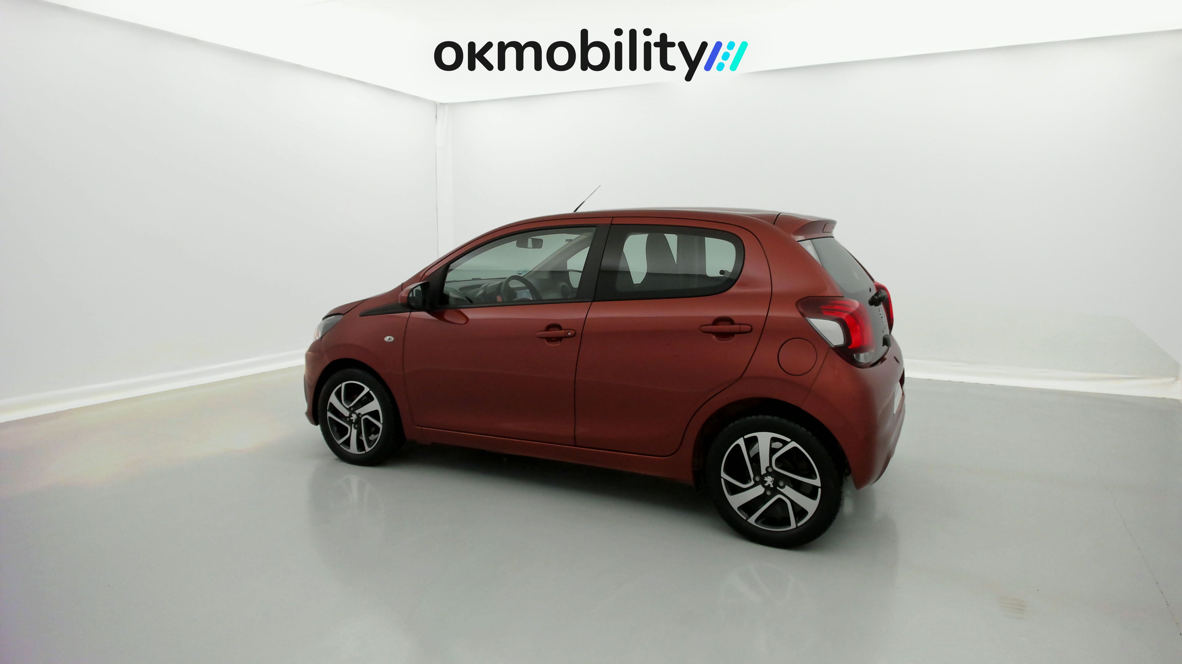 peugeot 108 allure 1.0 VTI 72 2022 red 10