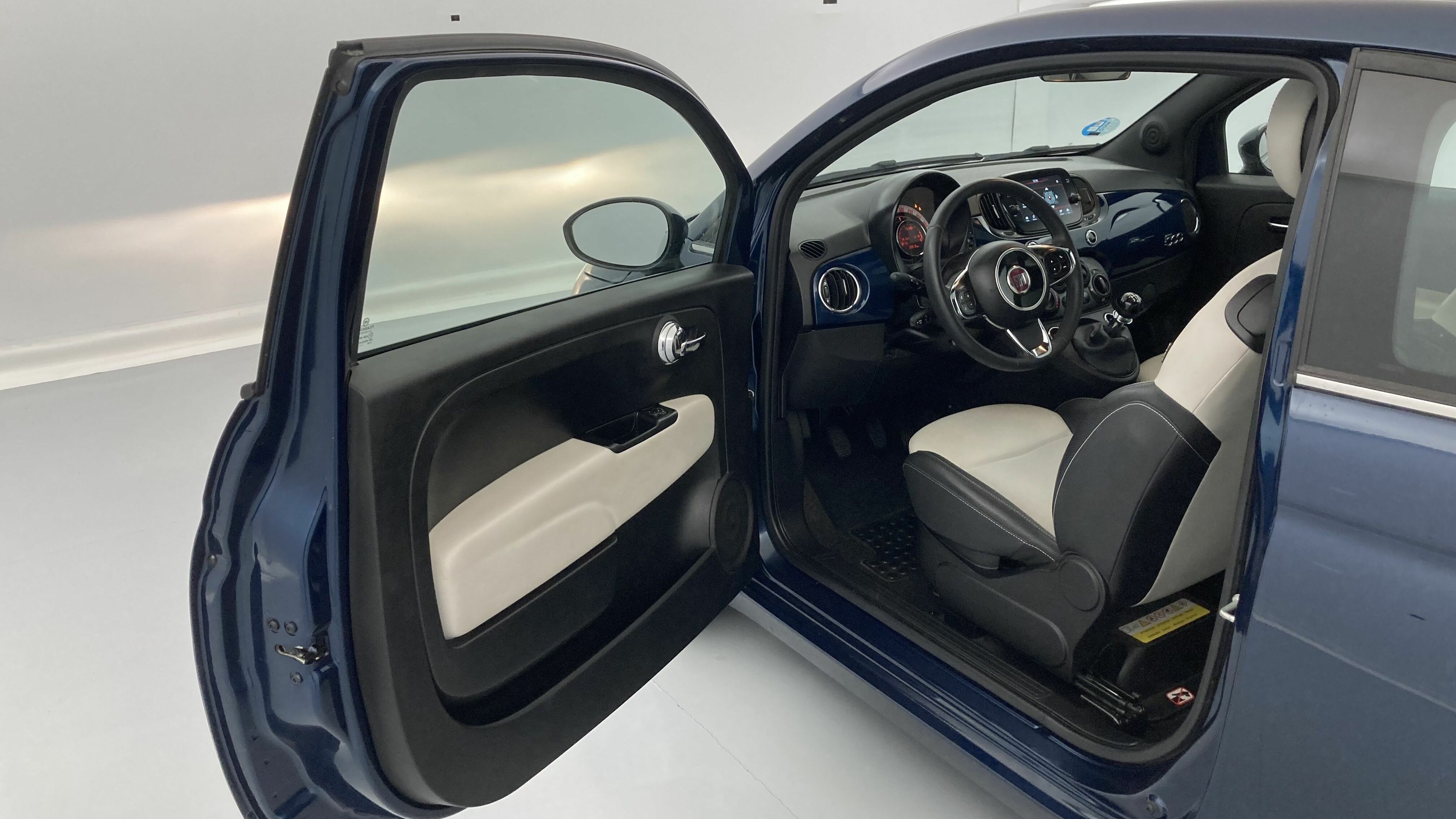 fiat 500 dolcevita 1.0 HYBRID 70 MHEV 2022 bleu 14