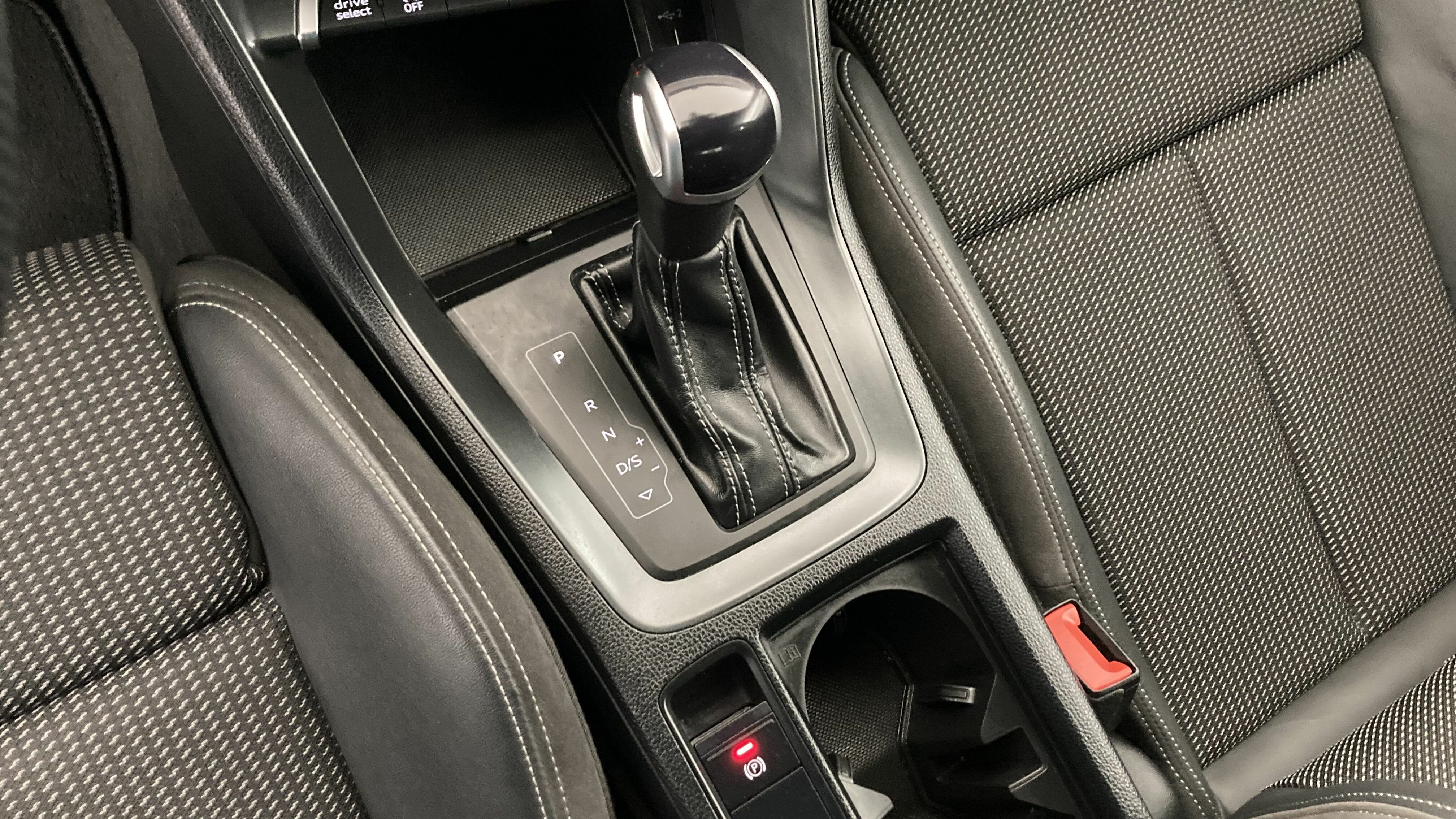 audi q3 sportback s line 45 TFSIE 245 STRONIC 2022 daytonagrau 21