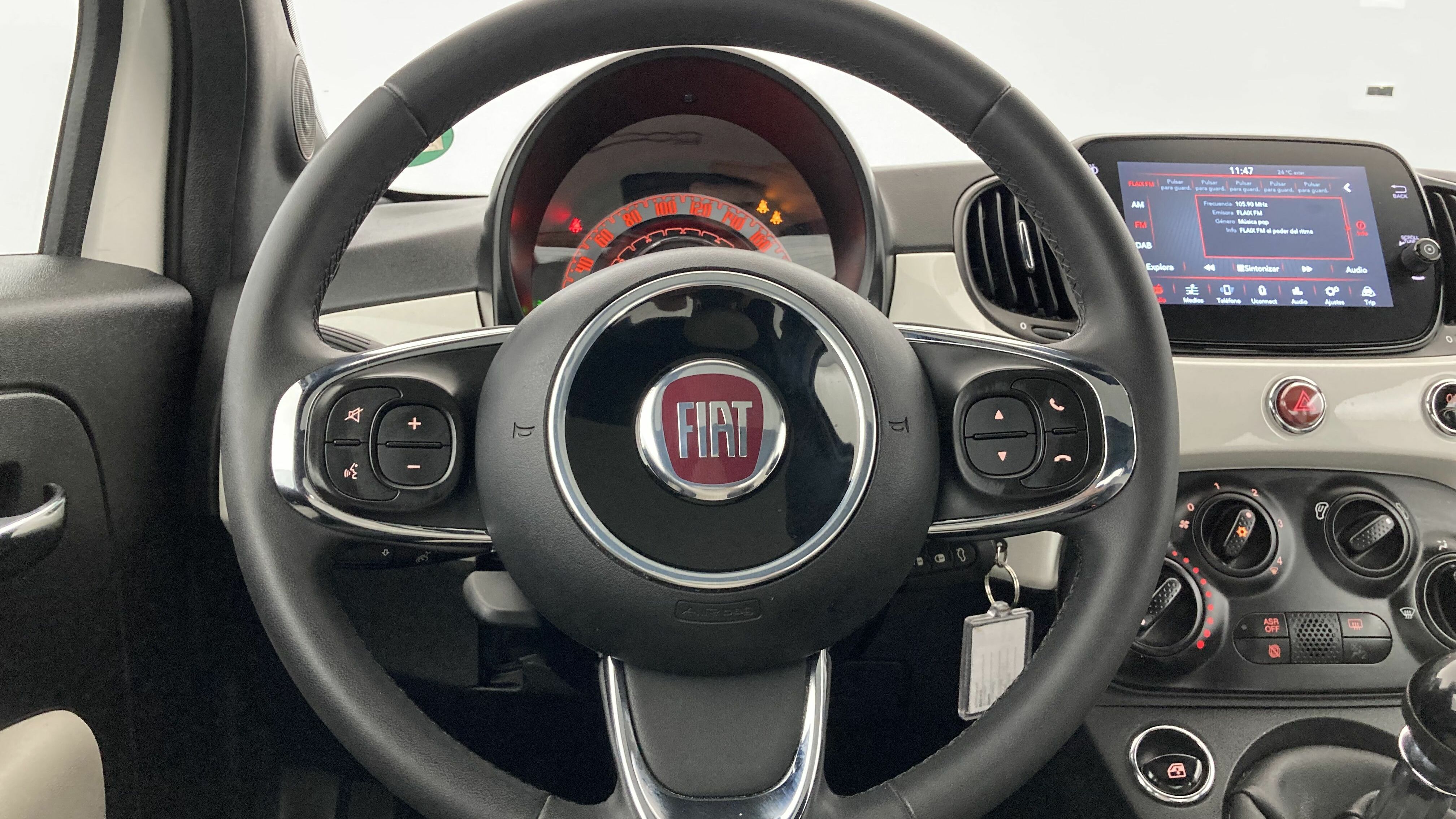 fiat 500 dolcevita 1.0 HYBRID 70 MHEV 2022 gelato weiss 18