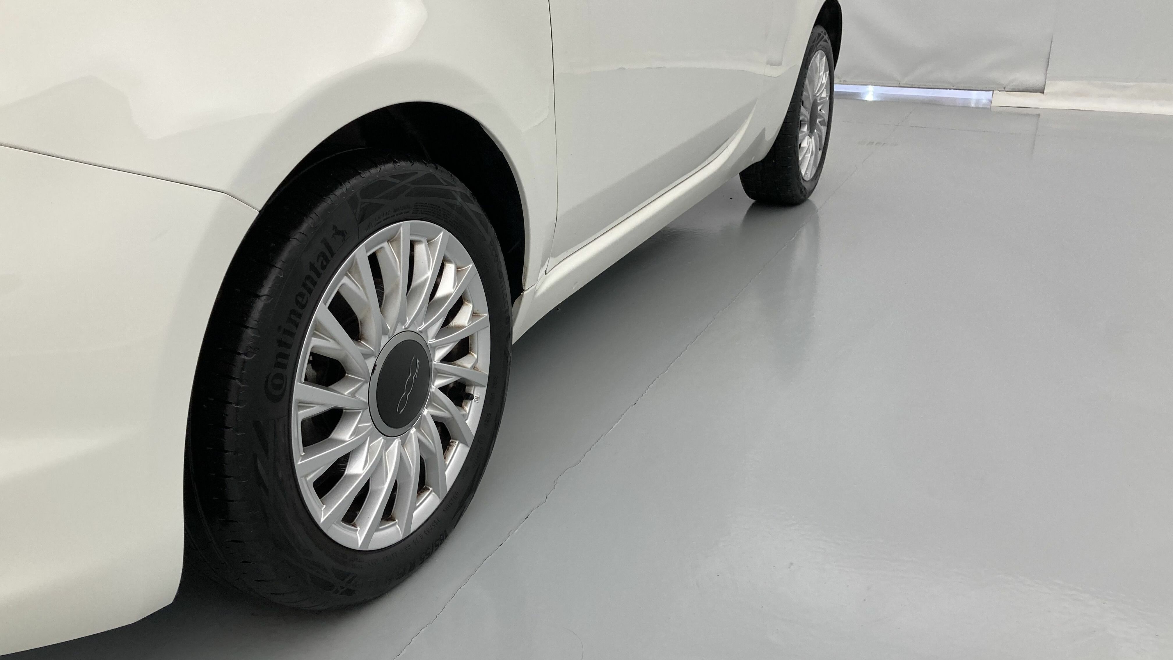 fiat 500 dolcevita 1.0 HYBRID 70 MHEV 2022 gelato weiss 26