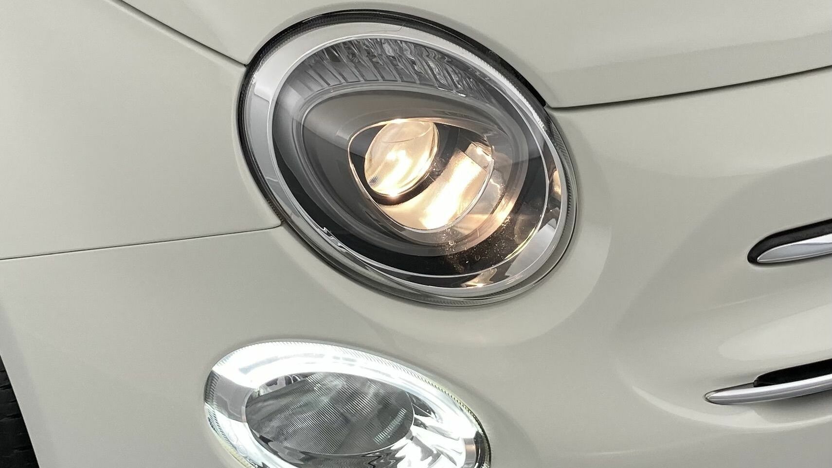 fiat 500 dolcevita 1.0 HYBRID 70 MHEV 2022 gelato weiss 29