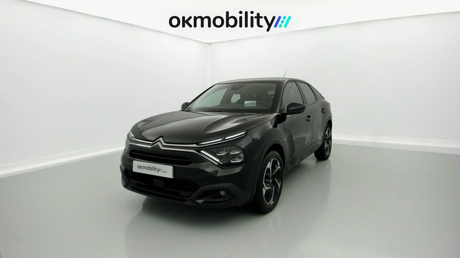 citroen c4 shine 1.2 PURETECH 130 EAT 2023 negro perla nera 1