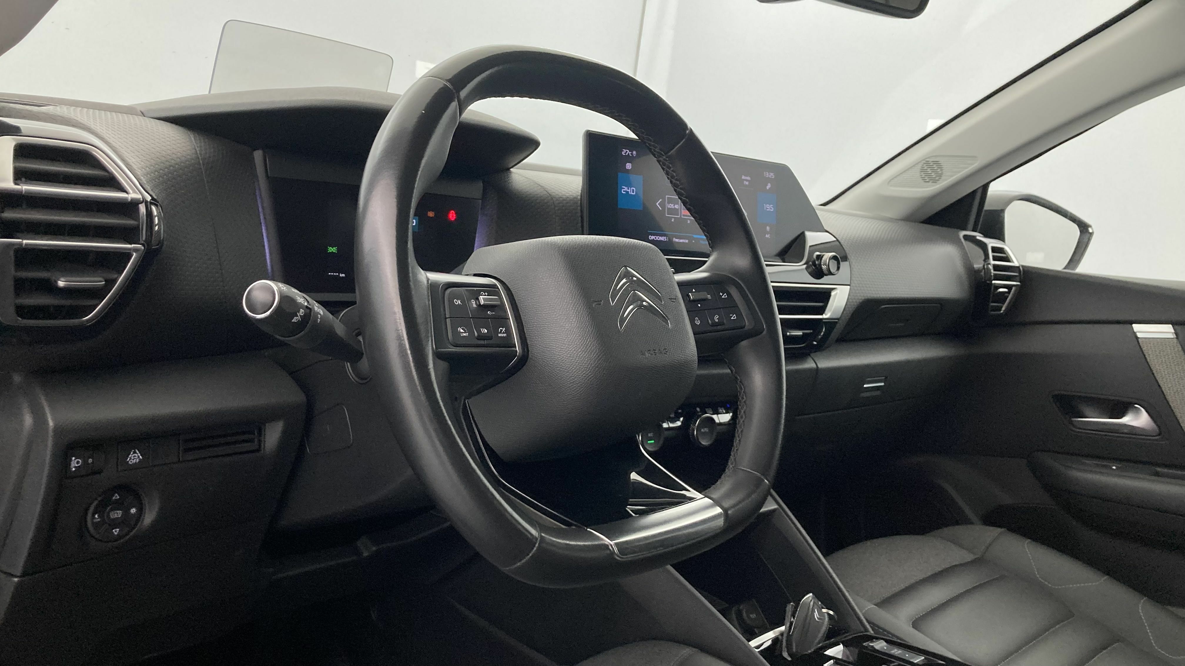 citroen c4 shine 1.2 PURETECH 130 EAT 2023 negro perla nera 15