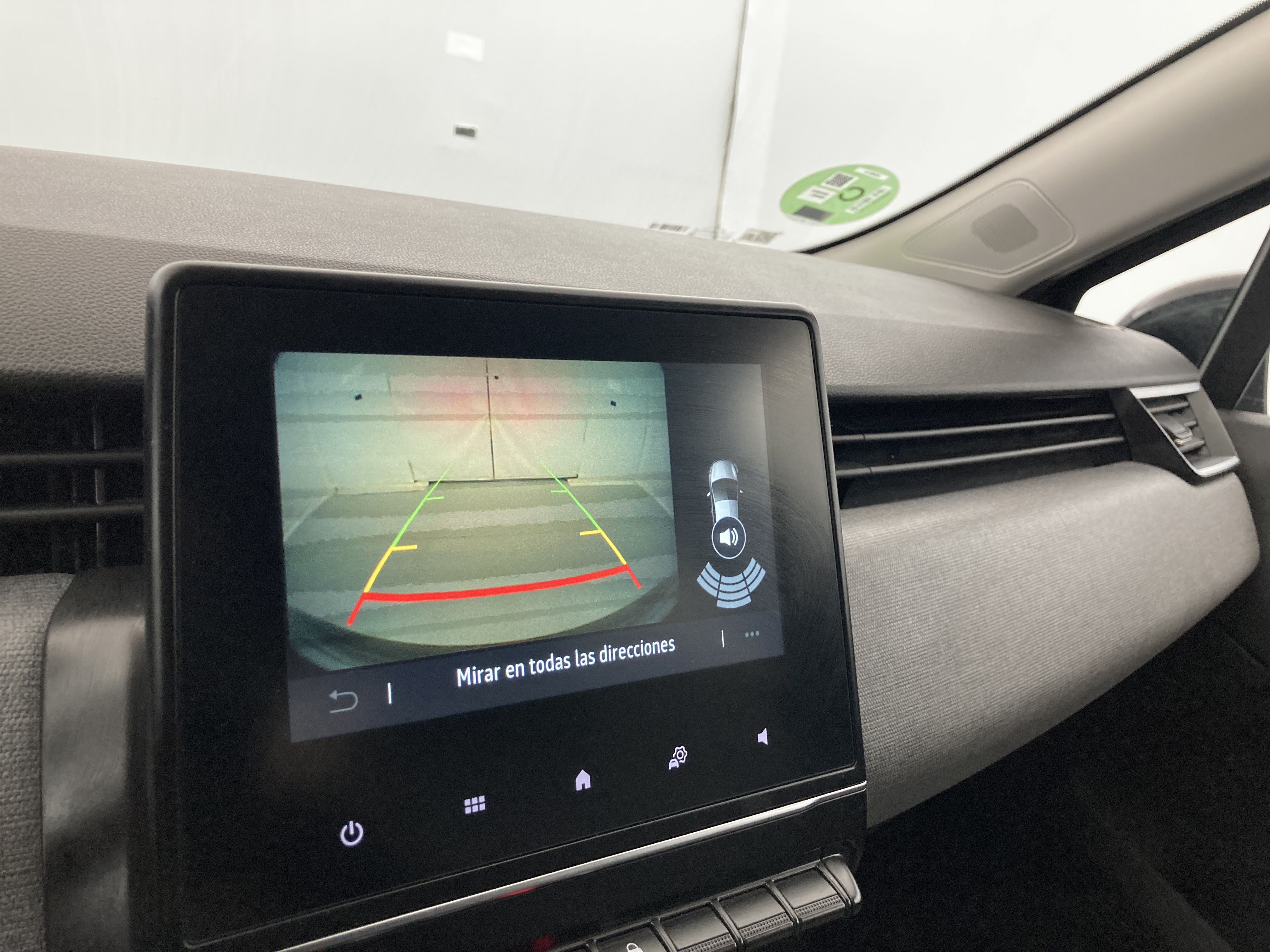 renault clio evolution 1.5 DCI 100 2025 negro brillante 27