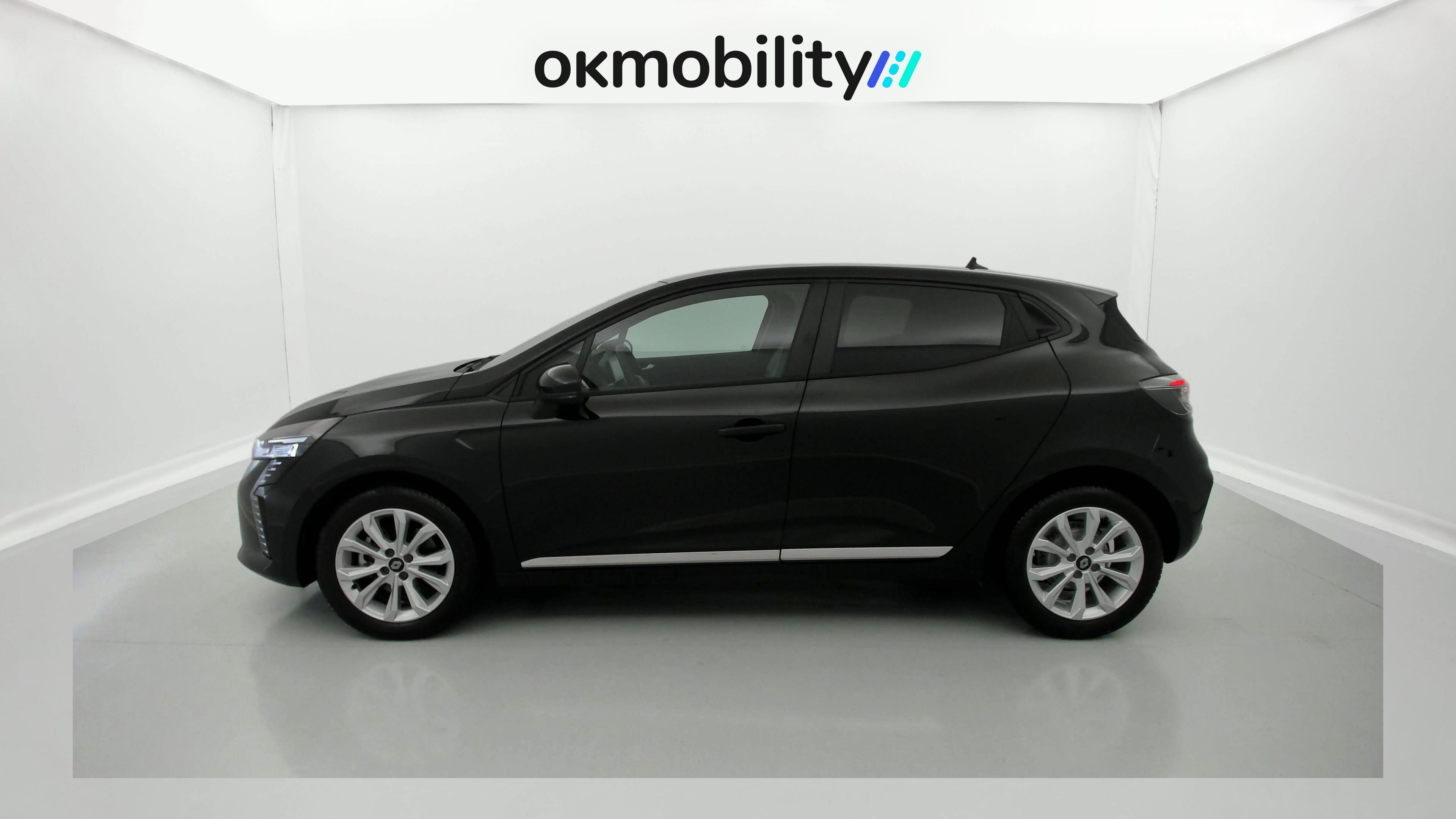 renault clio evolution 1.5 DCI 100 2025 negro brillante 7