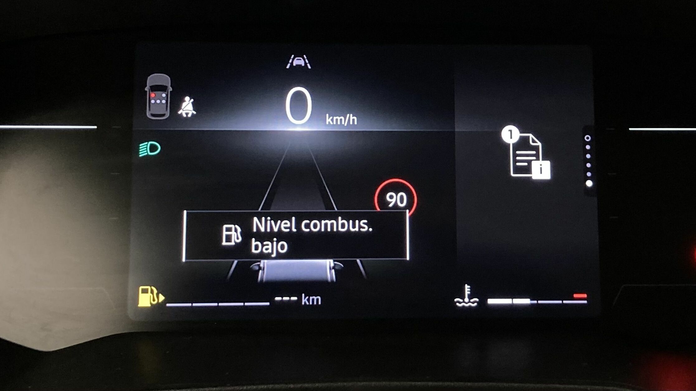 renault clio evolution 1.5 DCI 100 2025 negro brillante 17