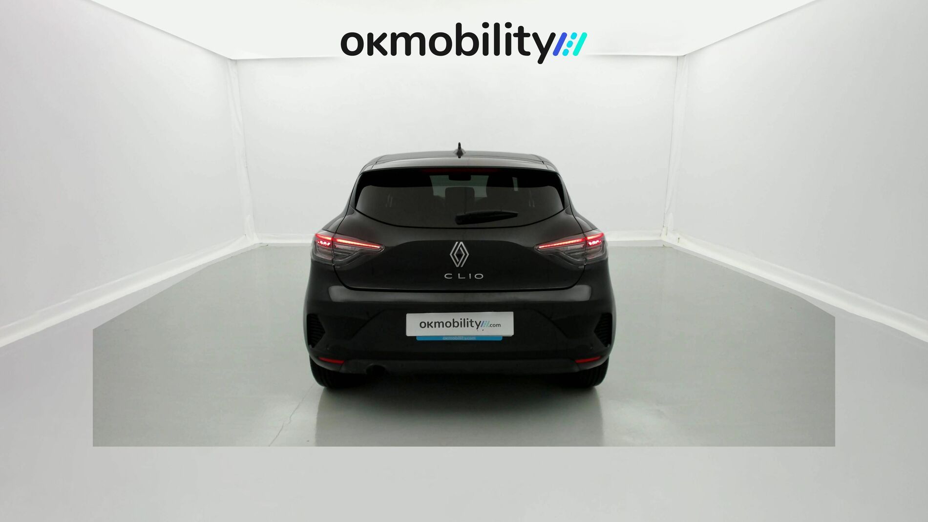 renault clio evolution 1.5 DCI 100 2025 negro brillante 9