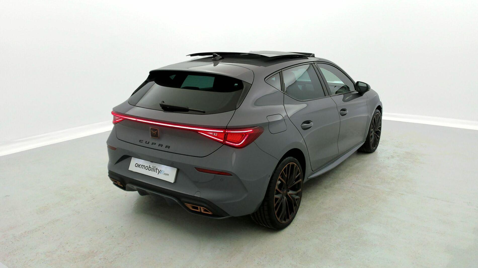 Coche seminuevo Cupra Leon E-hybrid  TSI E-HYBRID 245 DSG Gris Graphene  2340973 - OK Mobility