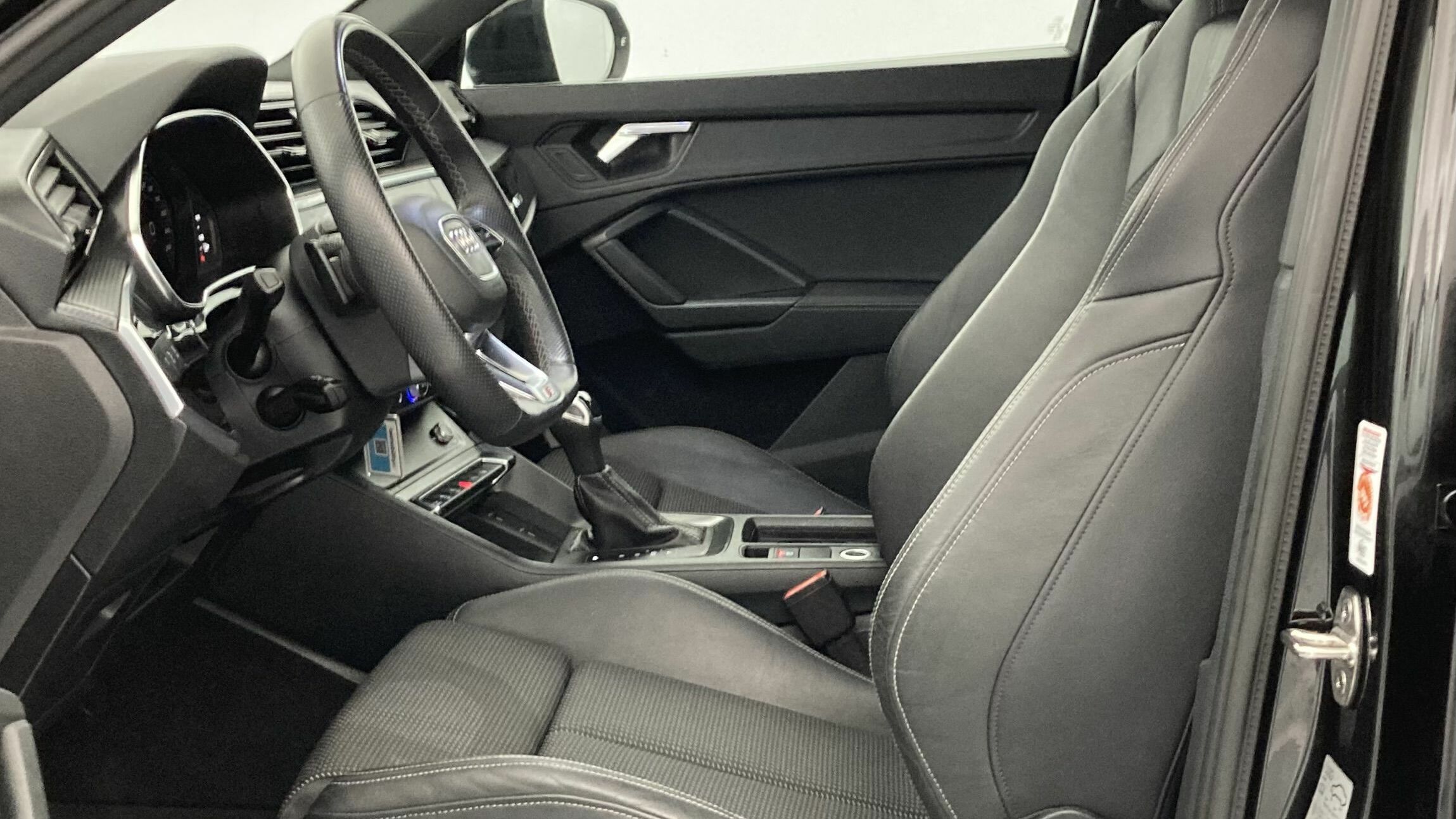 audi q3 sportback s line 35 TDI 150 STRONIC 2023 mythosschwarz metallic 14