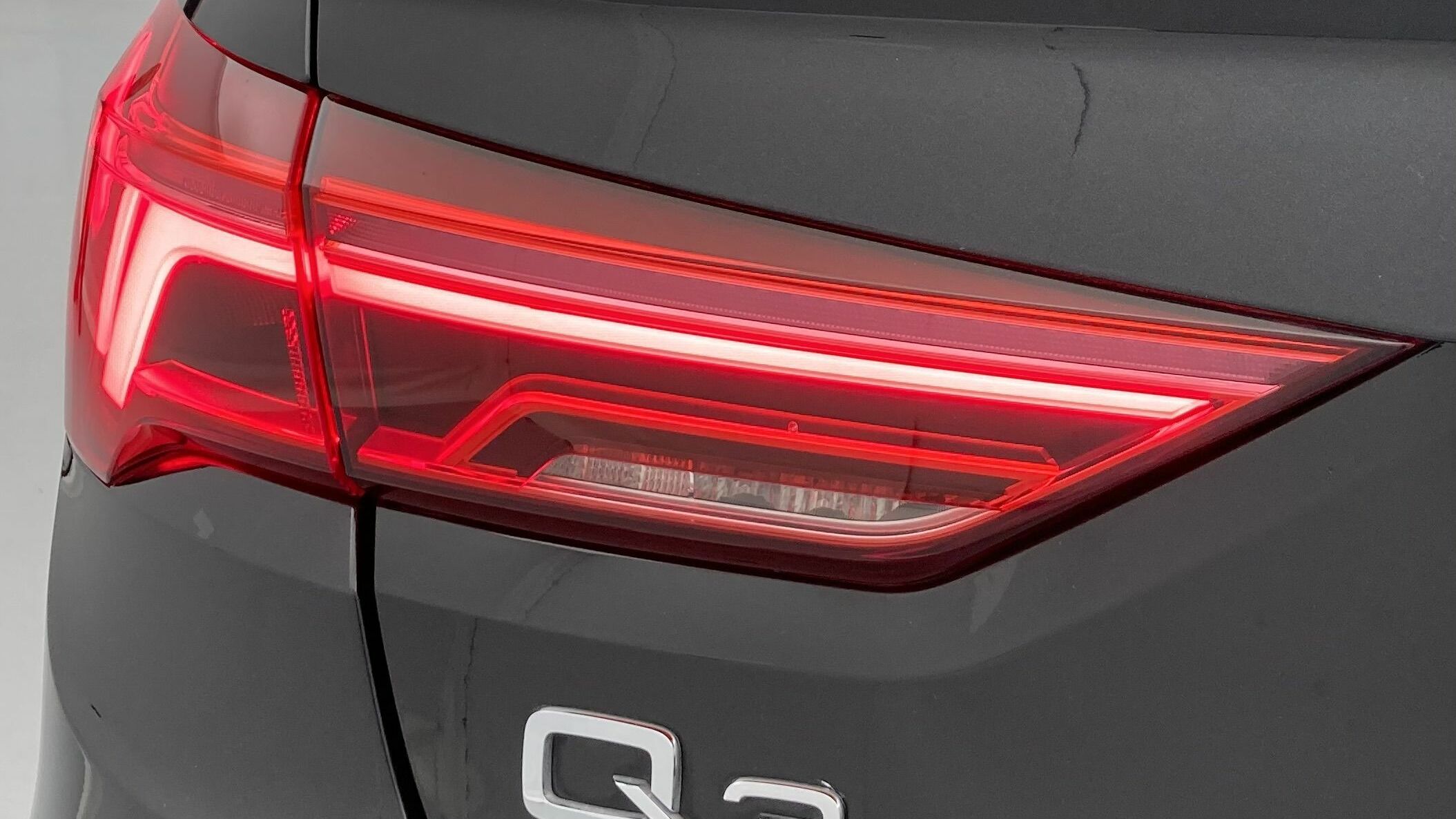 audi q3 sportback s line 35 TDI 150 STRONIC 2023 mythosschwarz metallic 30