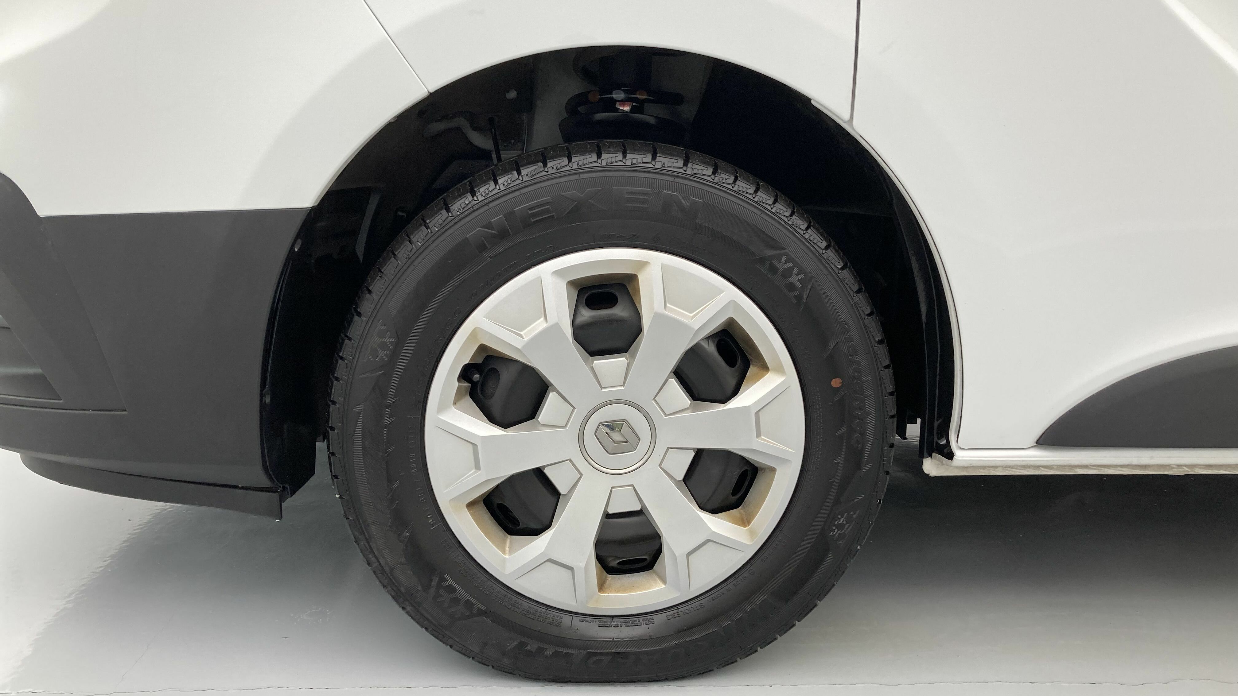 renault trafic l2 life 2.0 DCI 110 2022 weiss 27