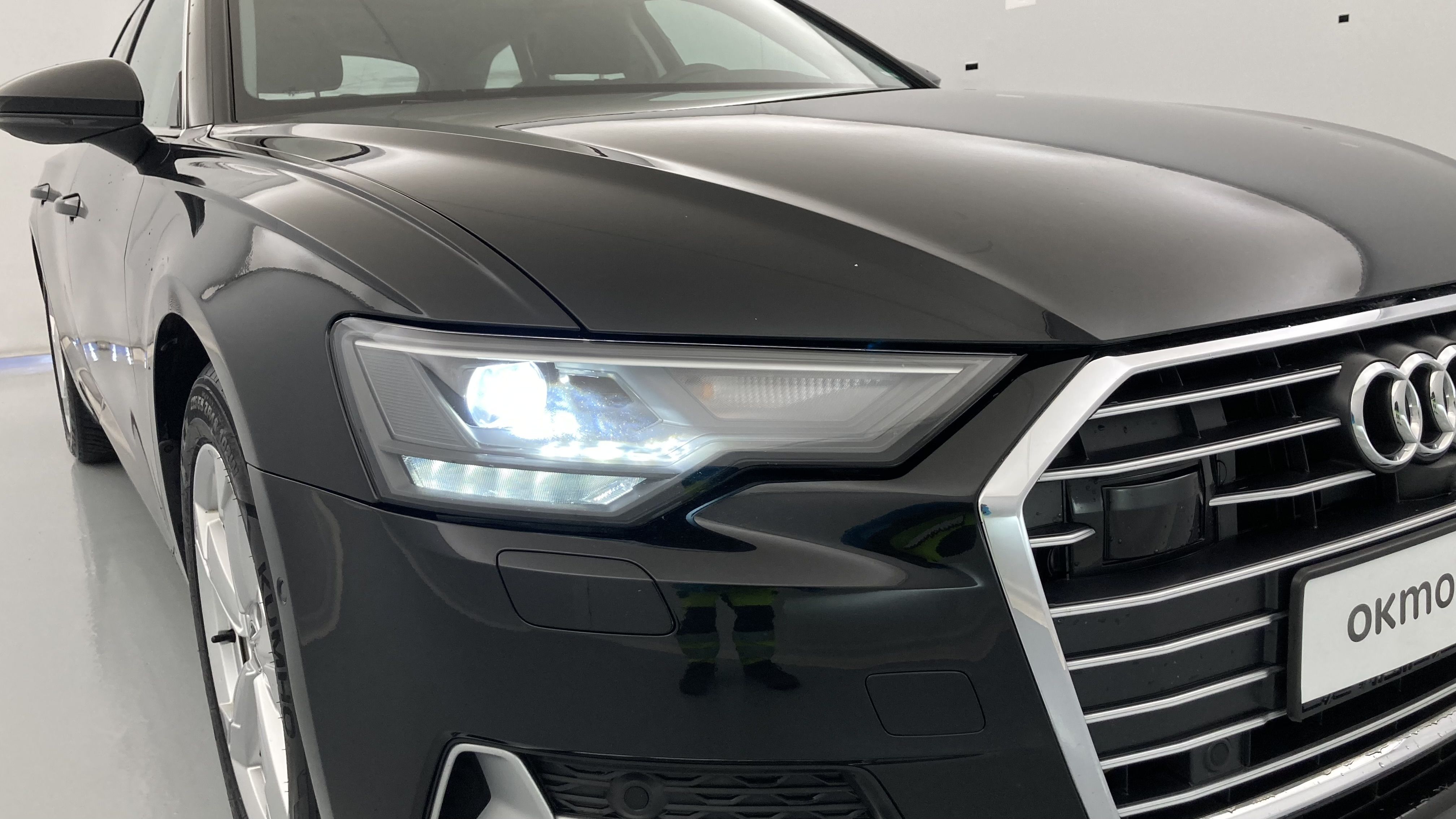 audi a6 avant business 40 TDI 204 STRONIC 2022 negro mitos metalizado 14