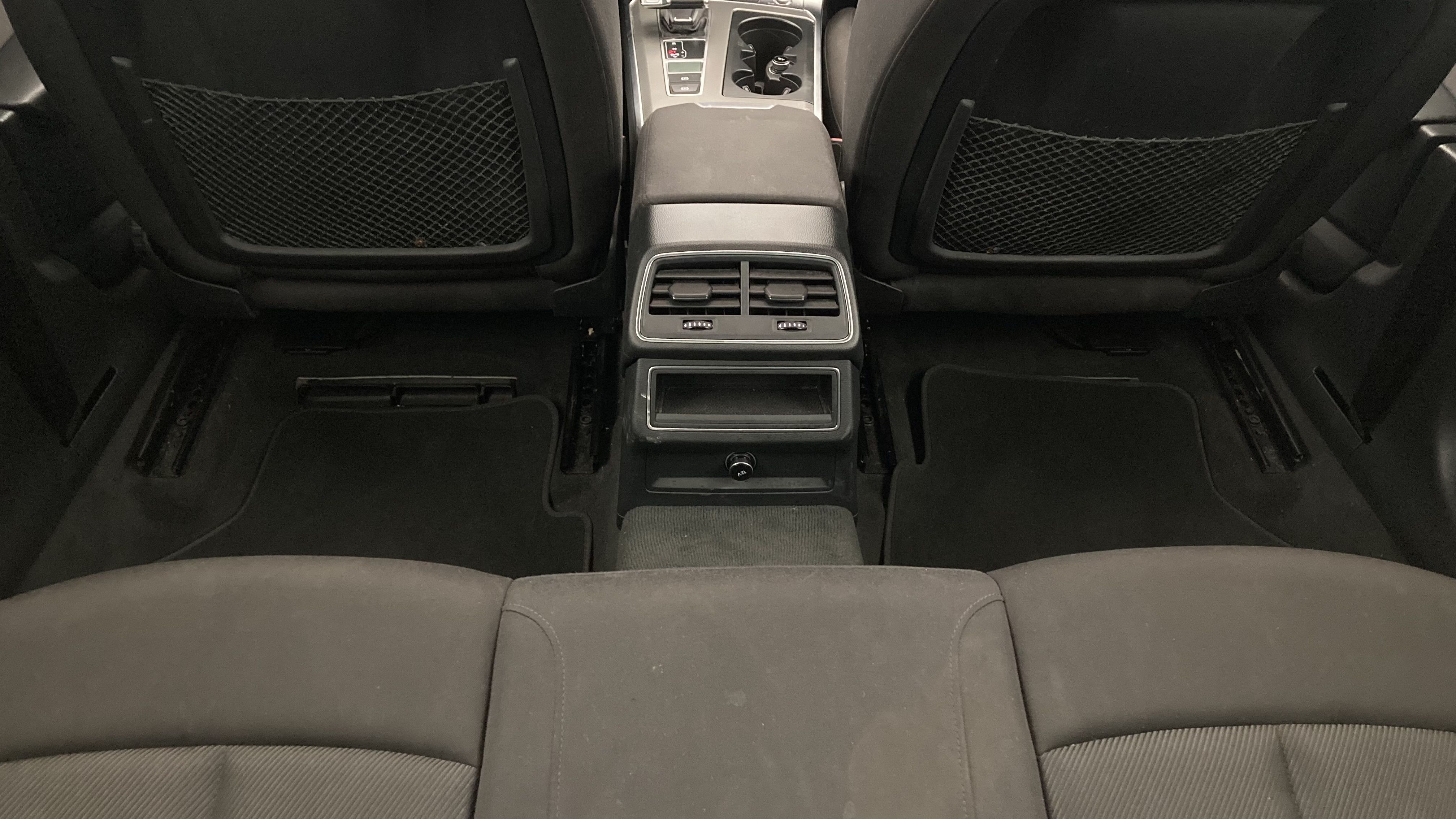 audi a6 avant business 40 TDI 204 STRONIC 2022 negro mitos metalizado 16