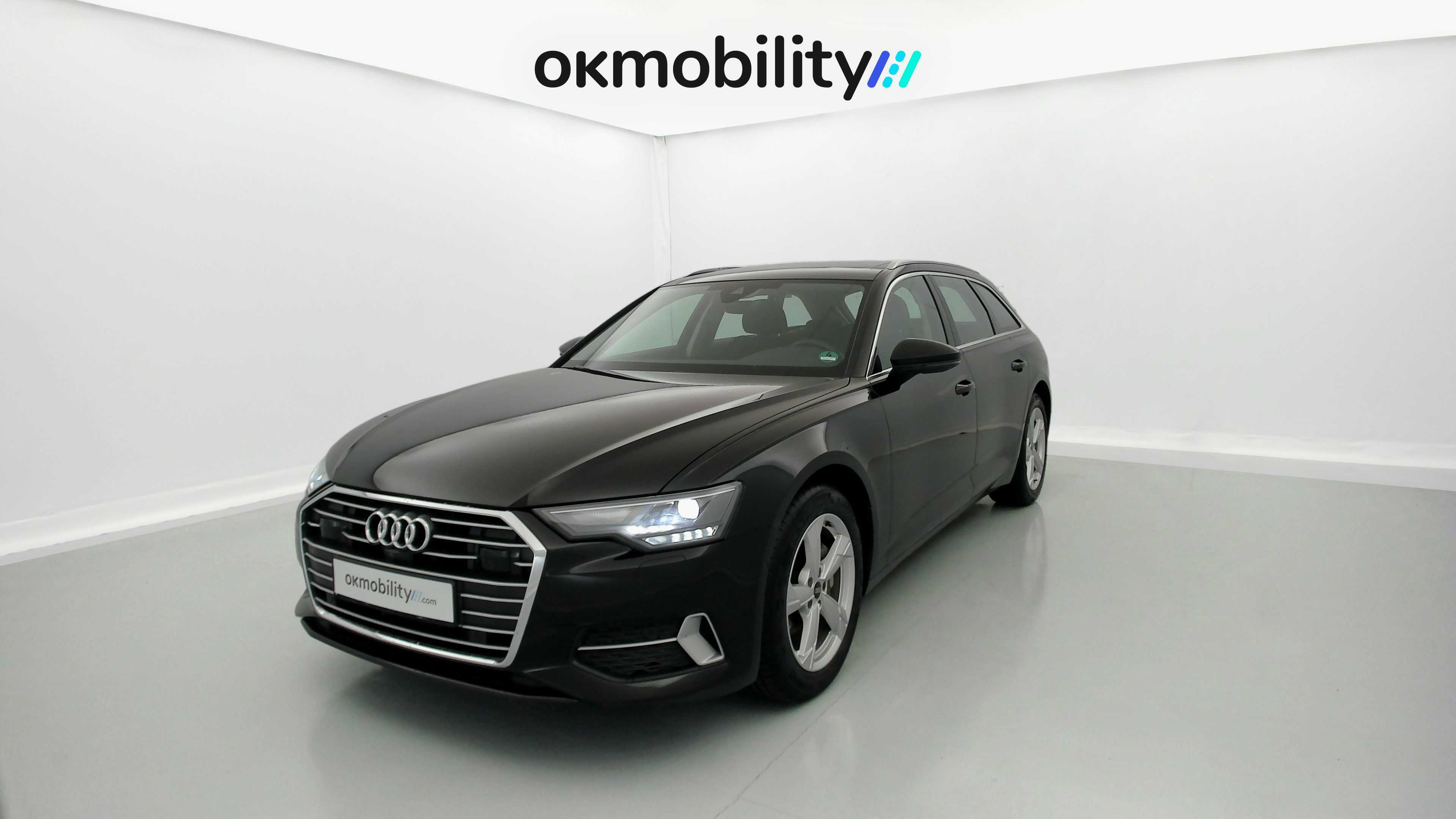 audi a6 avant business 40 TDI 204 STRONIC 2022 negro mitos metalizado 1
